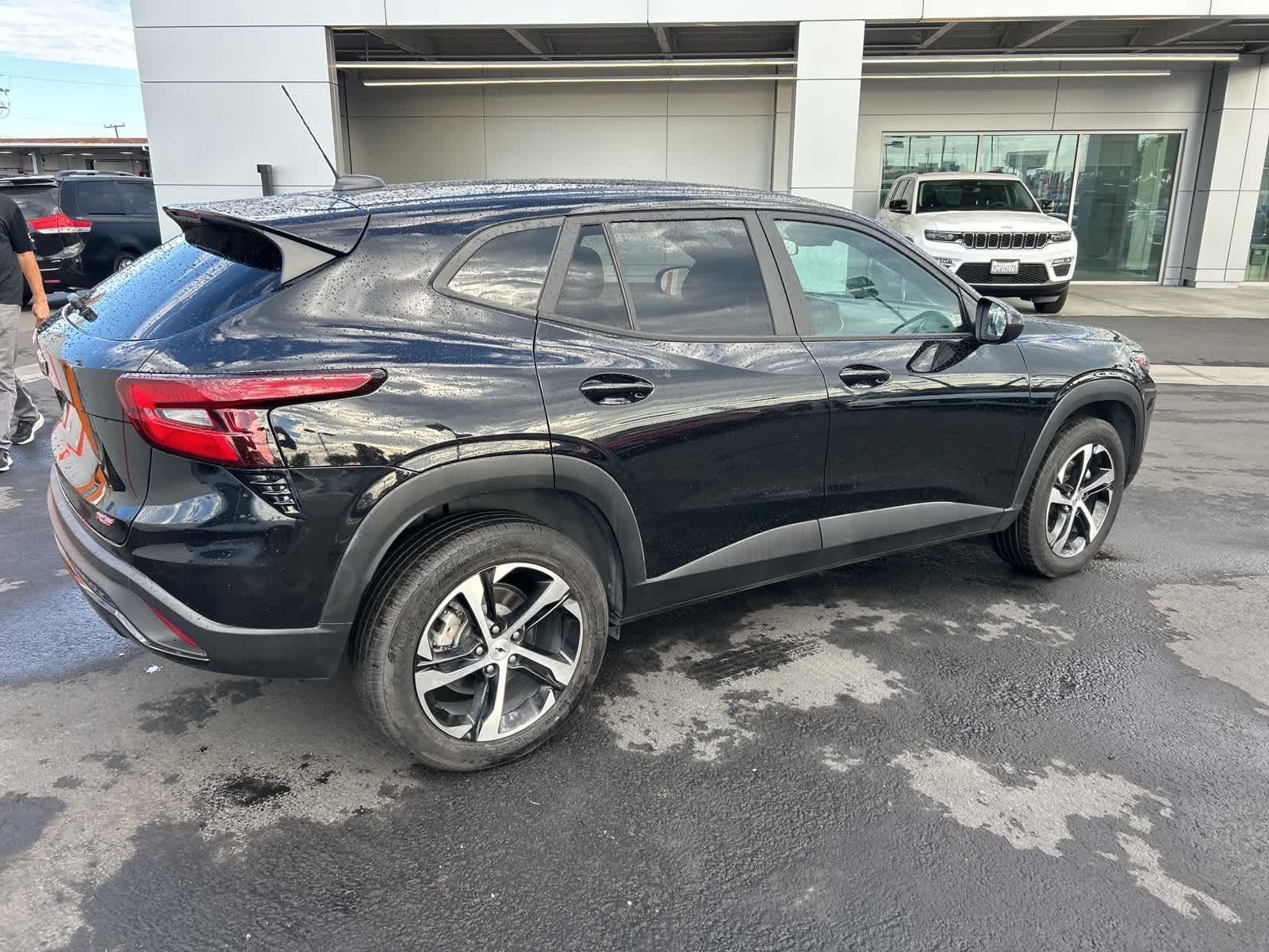 Thumbnail: 2024 Chevrolet Trax - 6