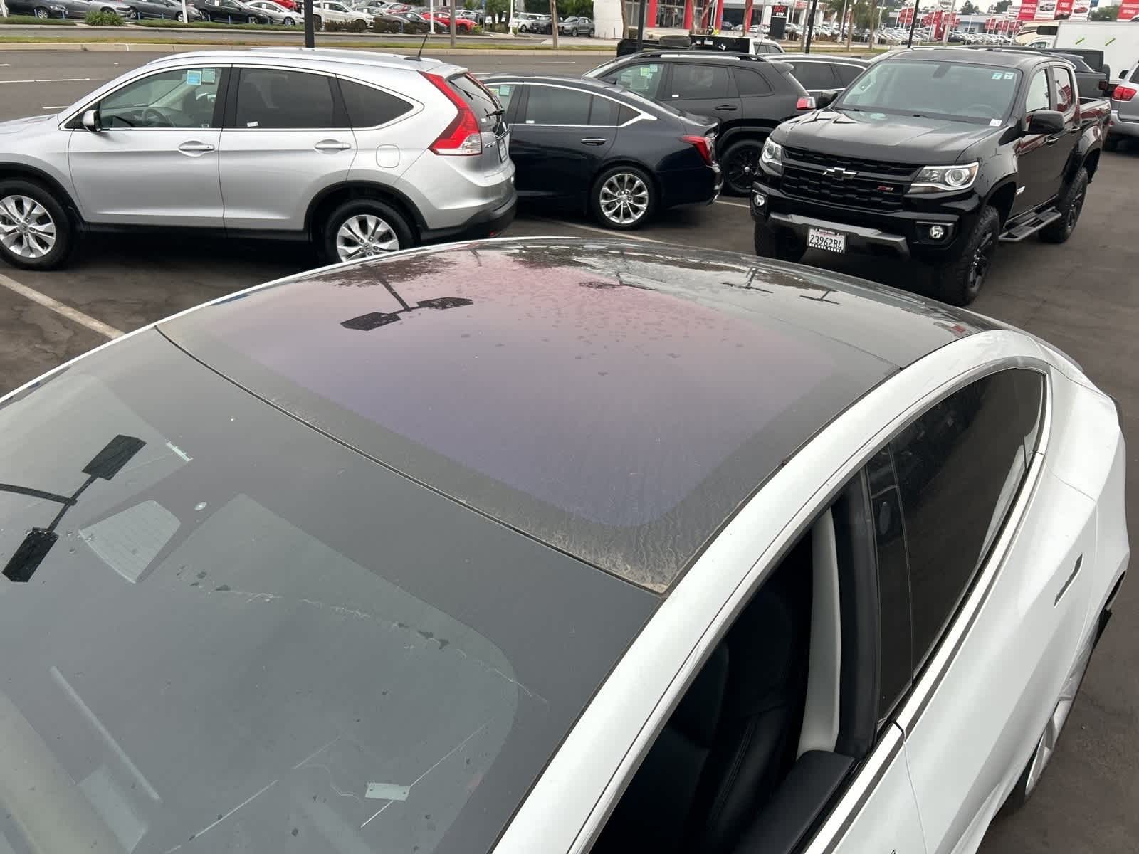 Thumbnail: 2018 Tesla Model 3 - 13