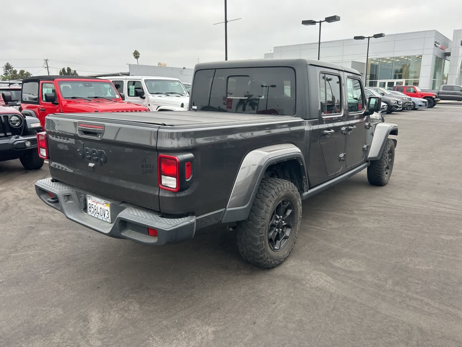 Thumbnail: 2023 Jeep Gladiator - 5