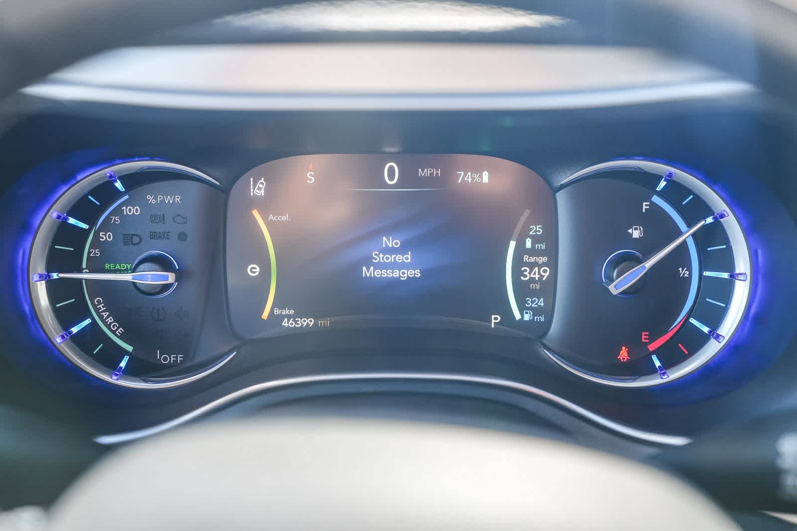 Thumbnail: 2020 Chrysler Pacifica - 18