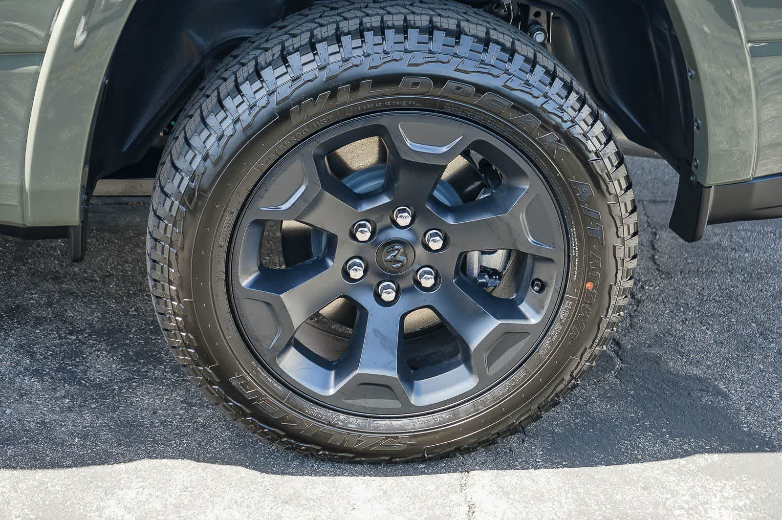 Thumbnail: 2026 RAM 1500 - 10