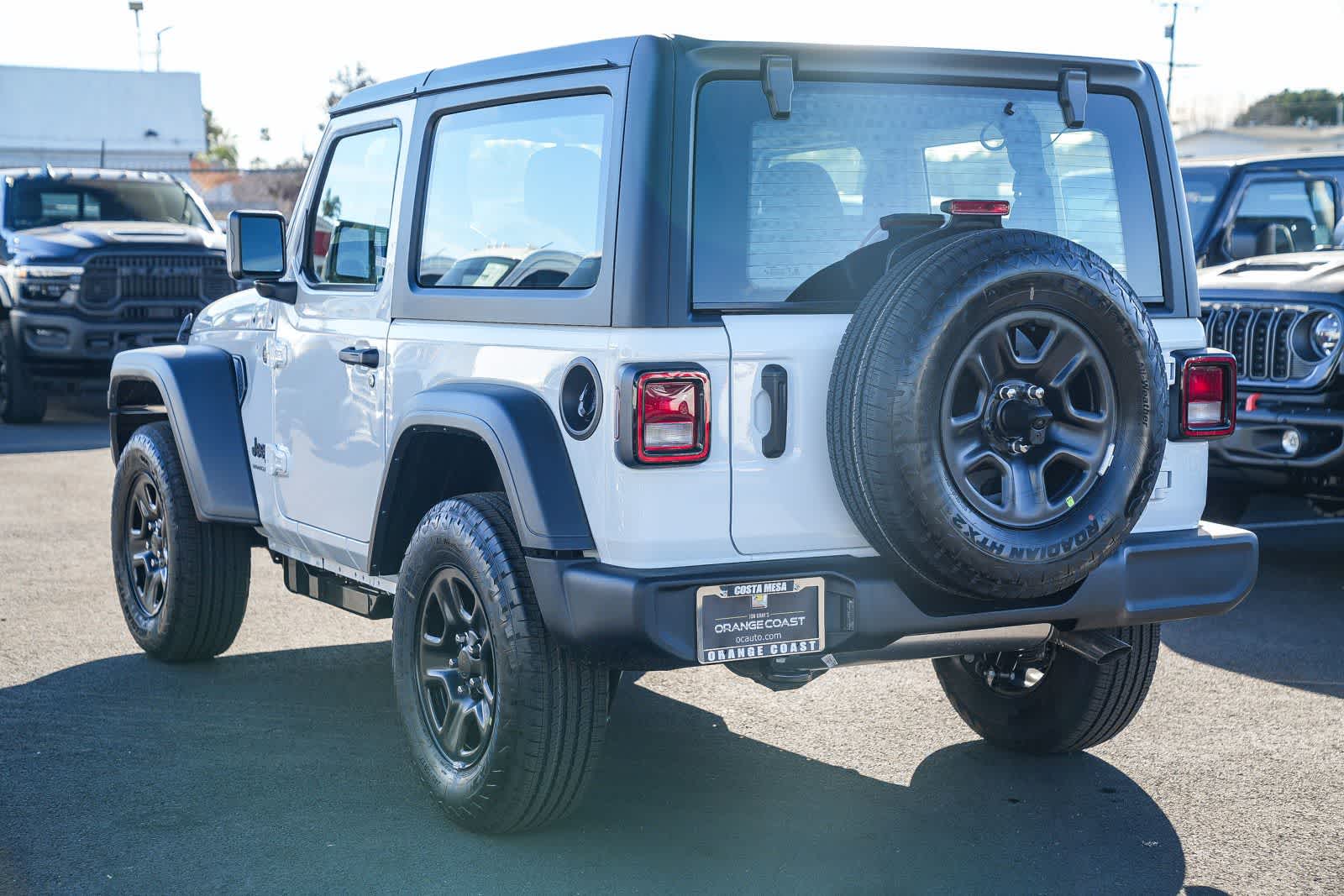 Thumbnail: 2026 Jeep Wrangler - 6