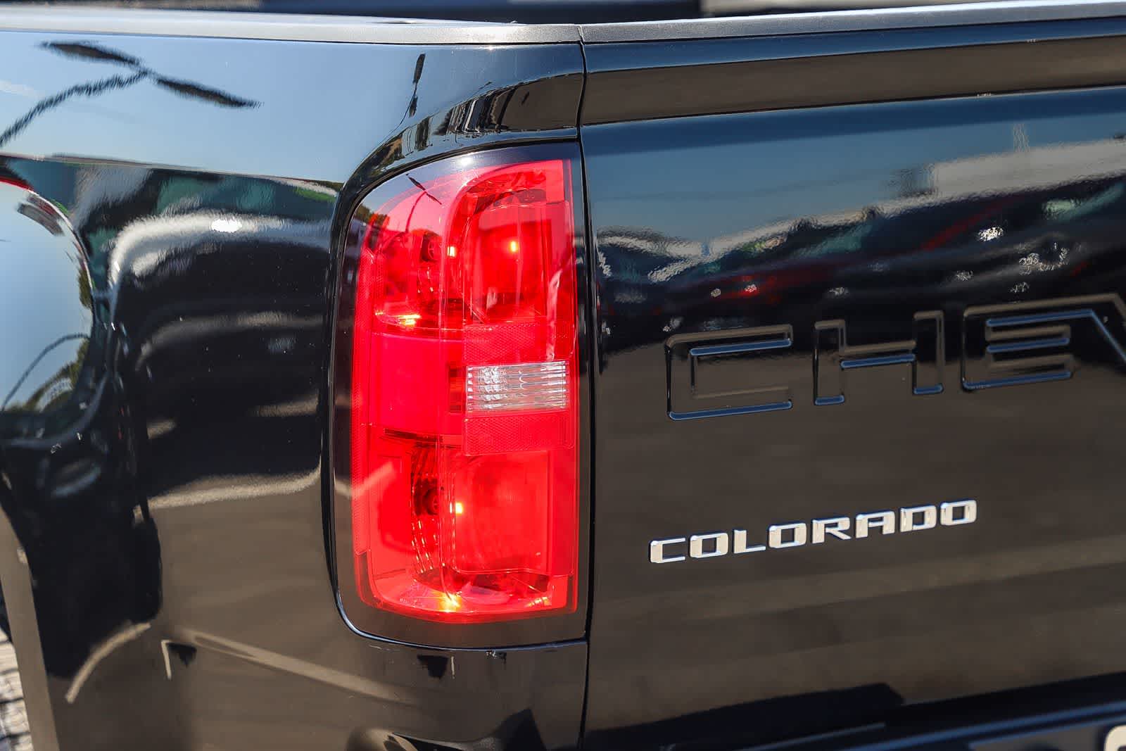 Thumbnail: 2022 Chevrolet Colorado - 7