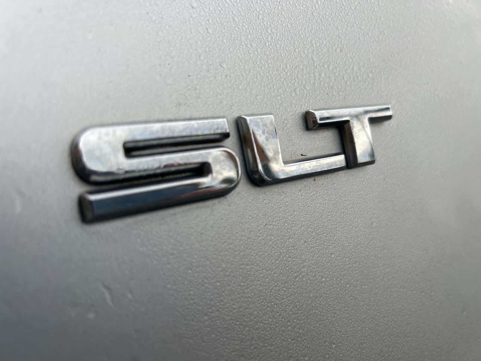 Thumbnail: 2011 GMC Acadia - 12