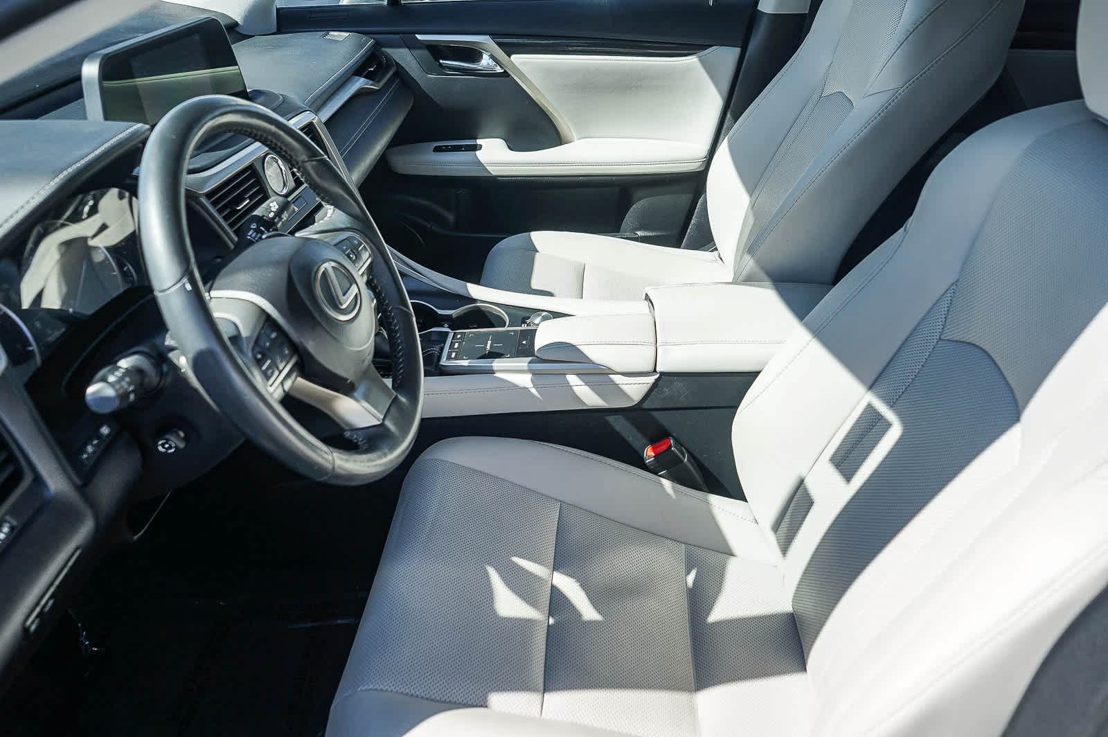 Thumbnail: 2022 Lexus RX - 15