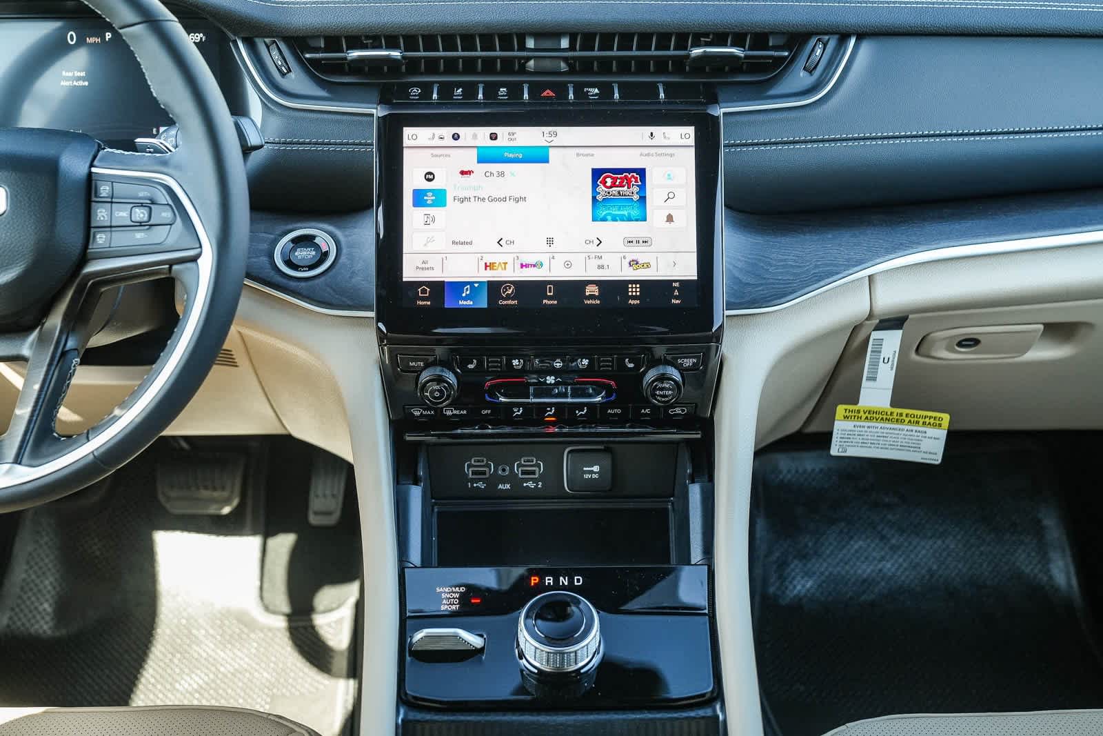 Thumbnail: 2025 Jeep Grand Cherokee - 15