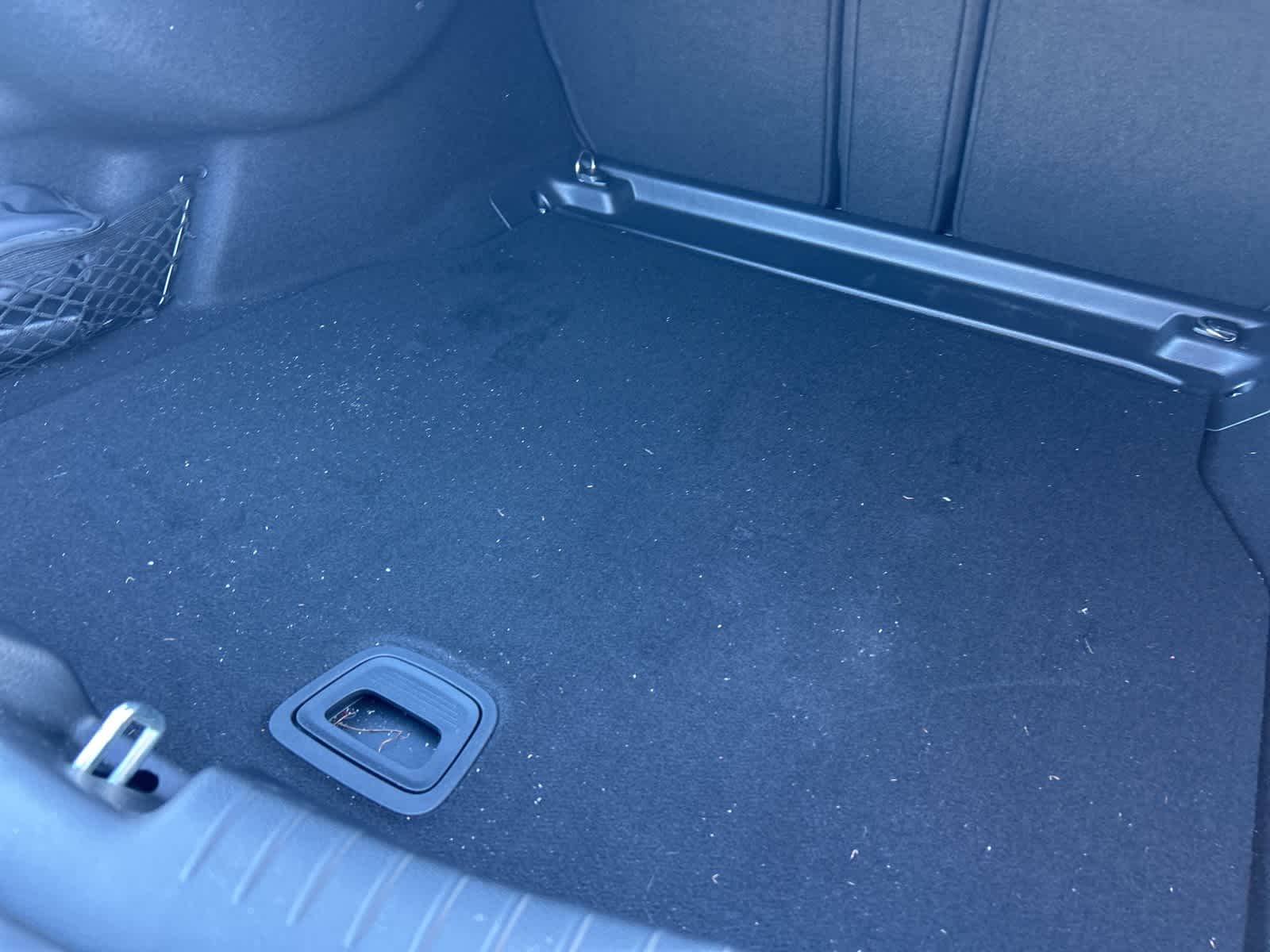 Thumbnail: 2025 Mercedes-Benz CLE - 25