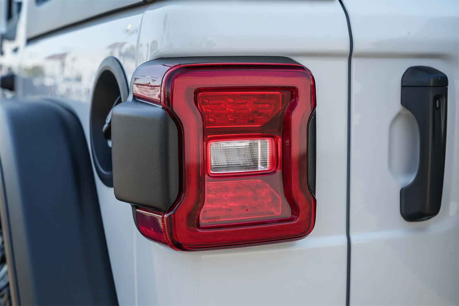 Thumbnail: 2025 Jeep Wrangler - 7
