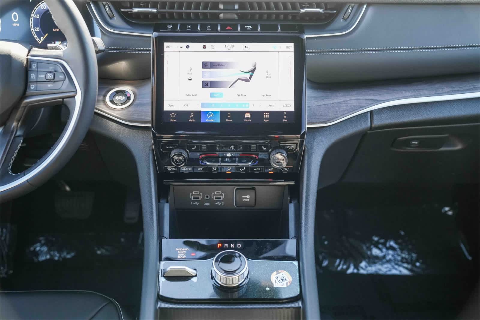 Thumbnail: 2025 Jeep Grand Cherokee - 14