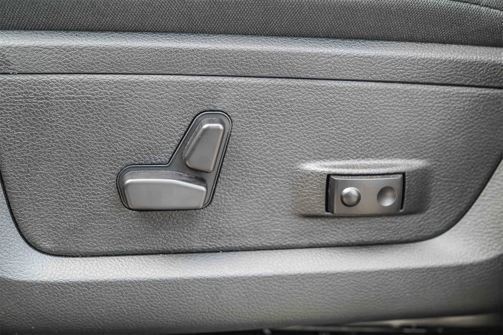 Thumbnail: 2026 RAM 2500 - 21