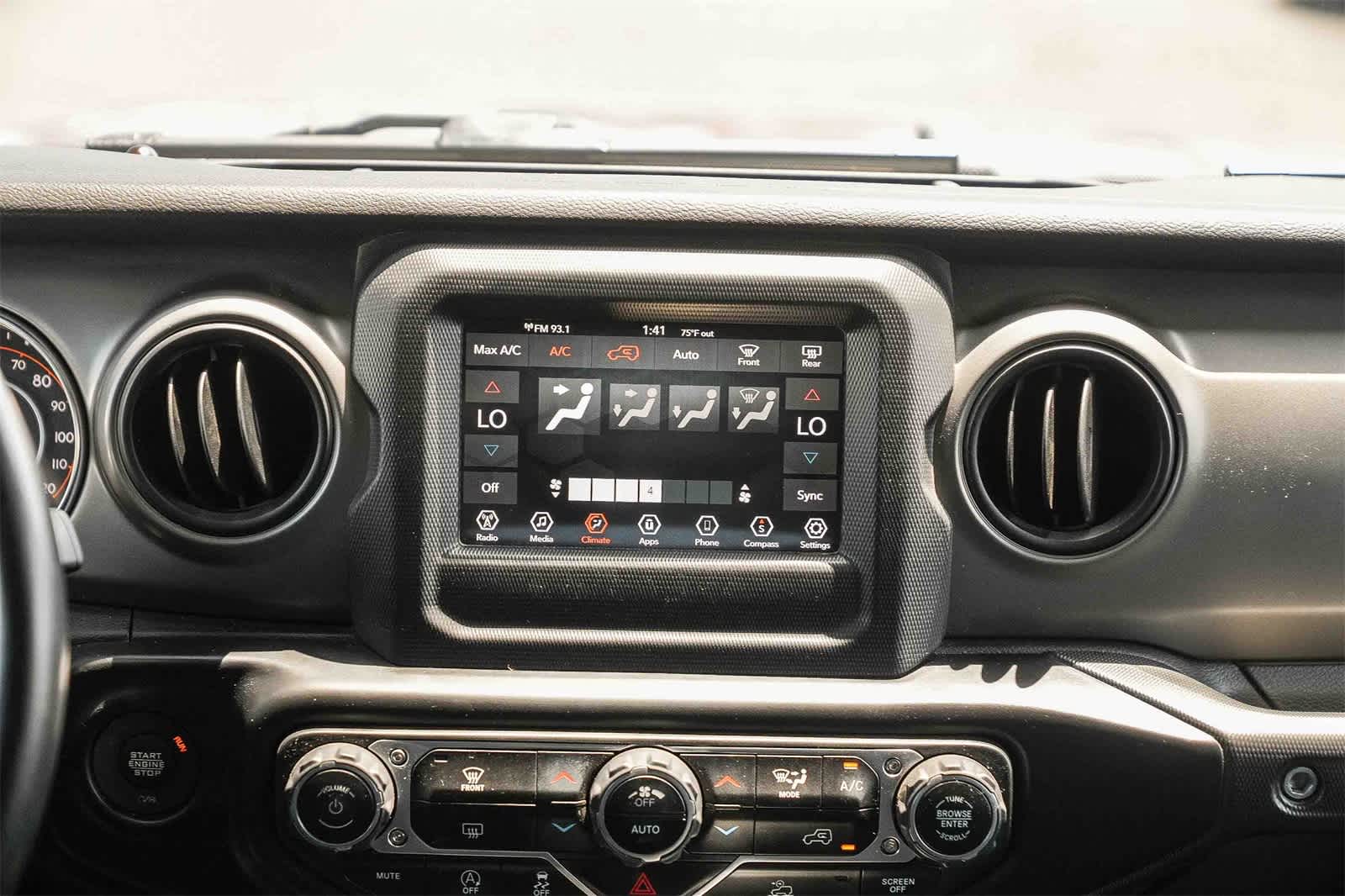 Thumbnail: 2022 Jeep Wrangler - 13