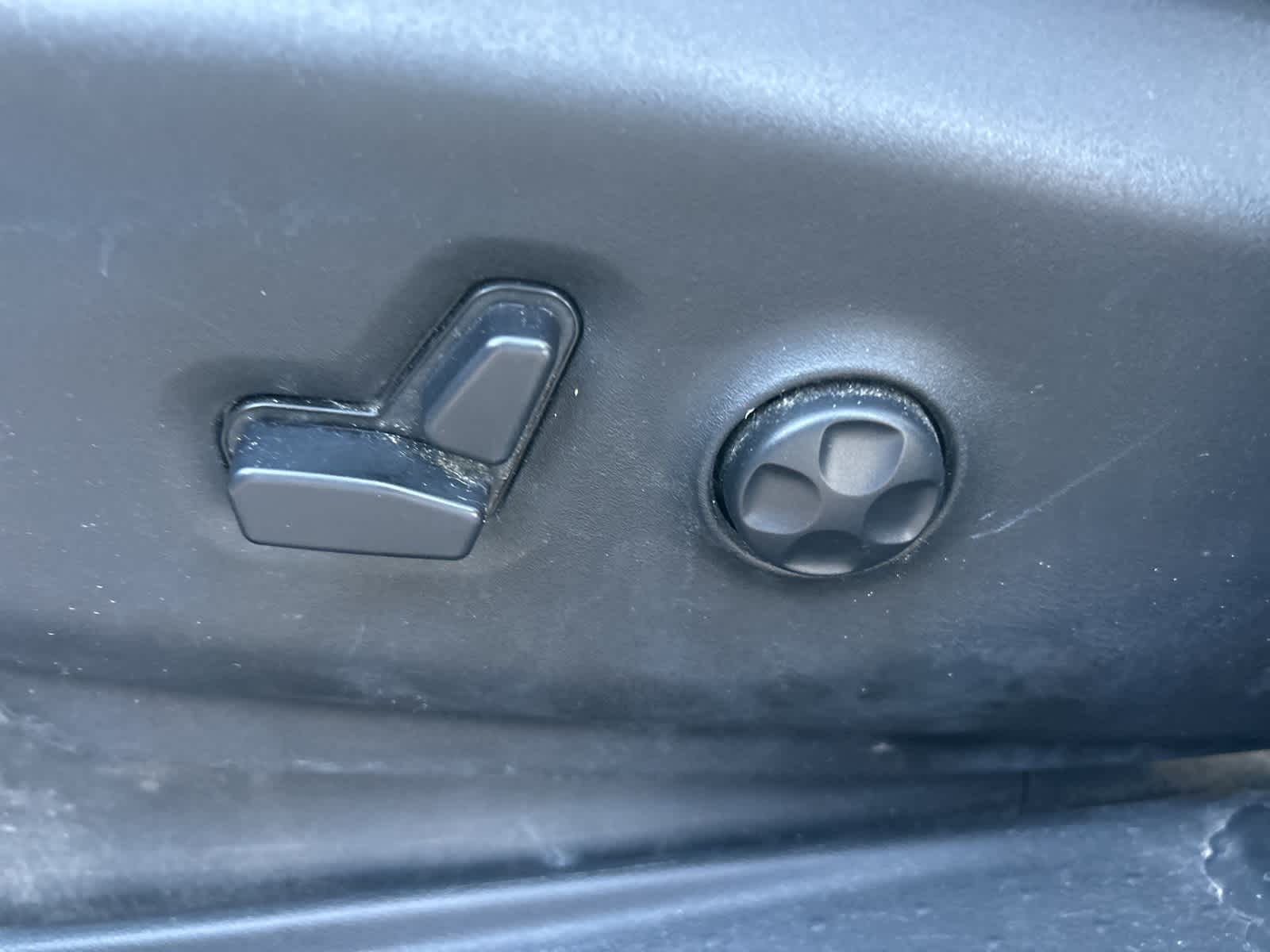 Thumbnail: 2020 Chrysler Pacifica - 43