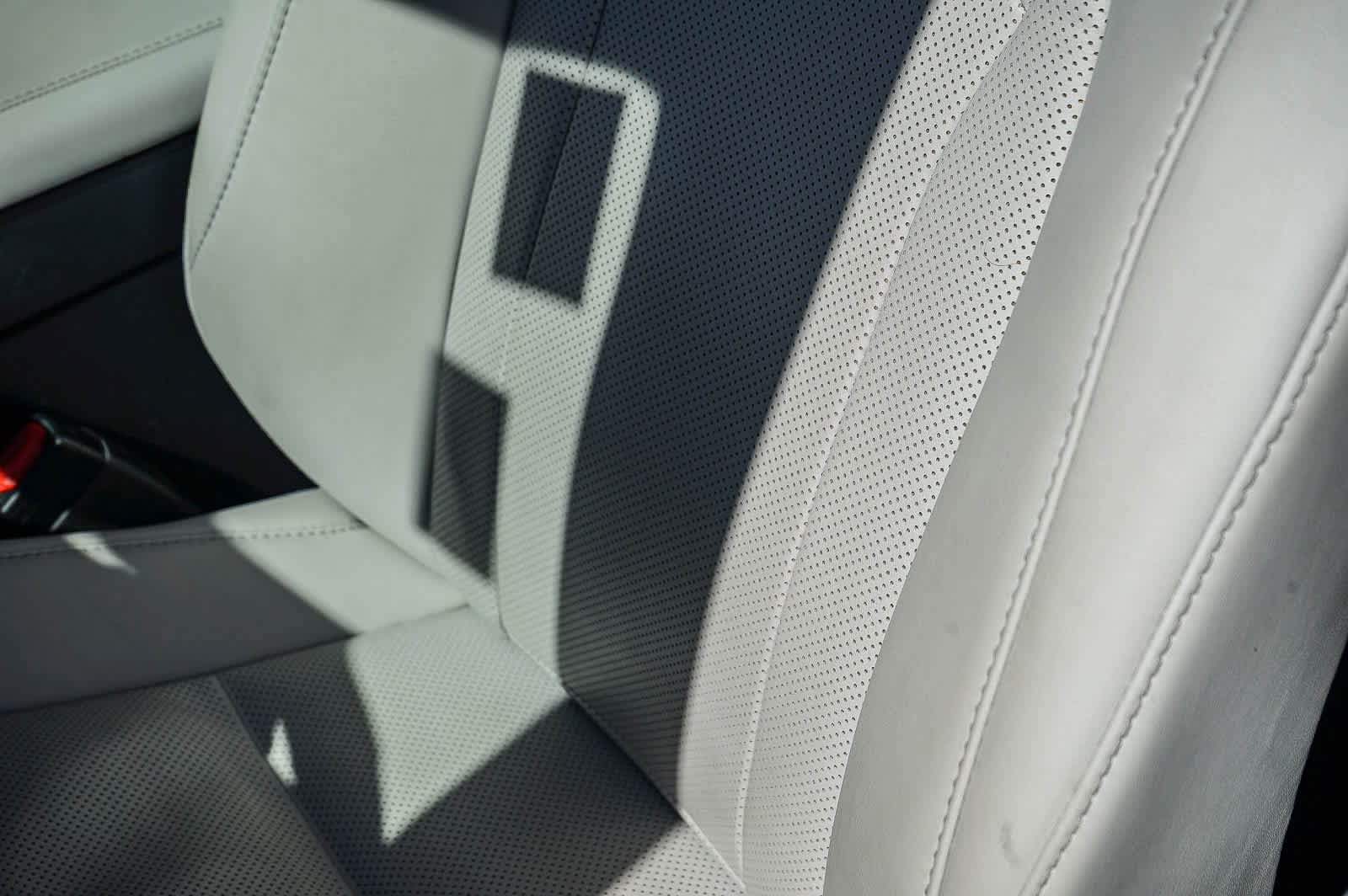 Thumbnail: 2022 Lexus RX - 21