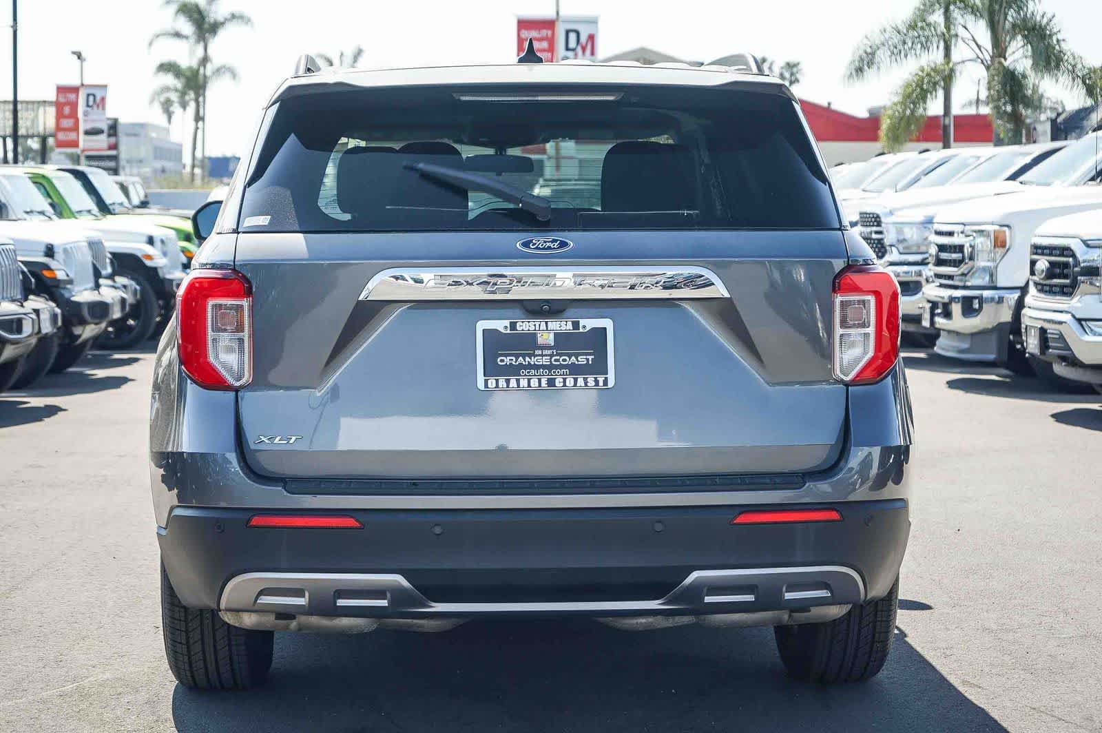 Thumbnail: 2022 Ford Explorer - 5