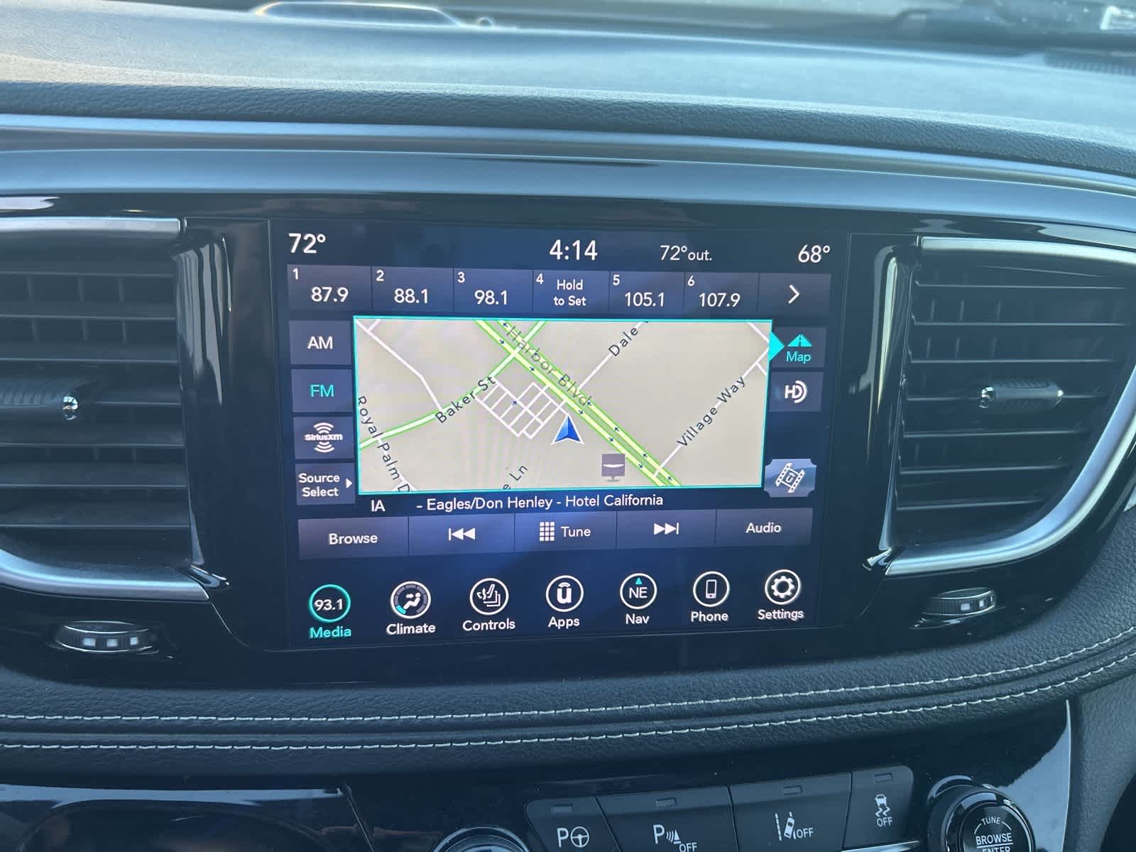 Thumbnail: 2020 Chrysler Pacifica - 49