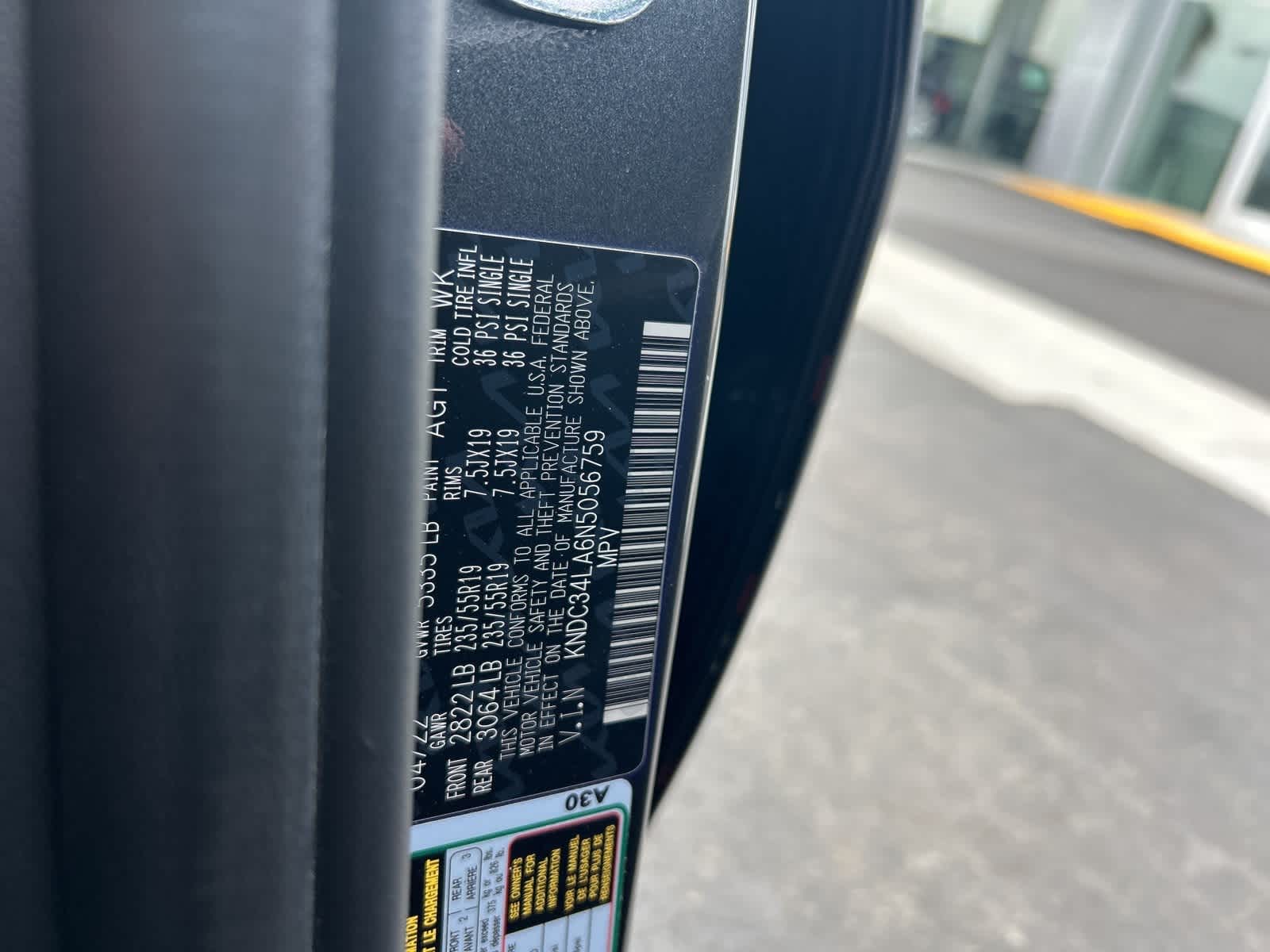 Thumbnail: 2022 Kia EV6 - 49