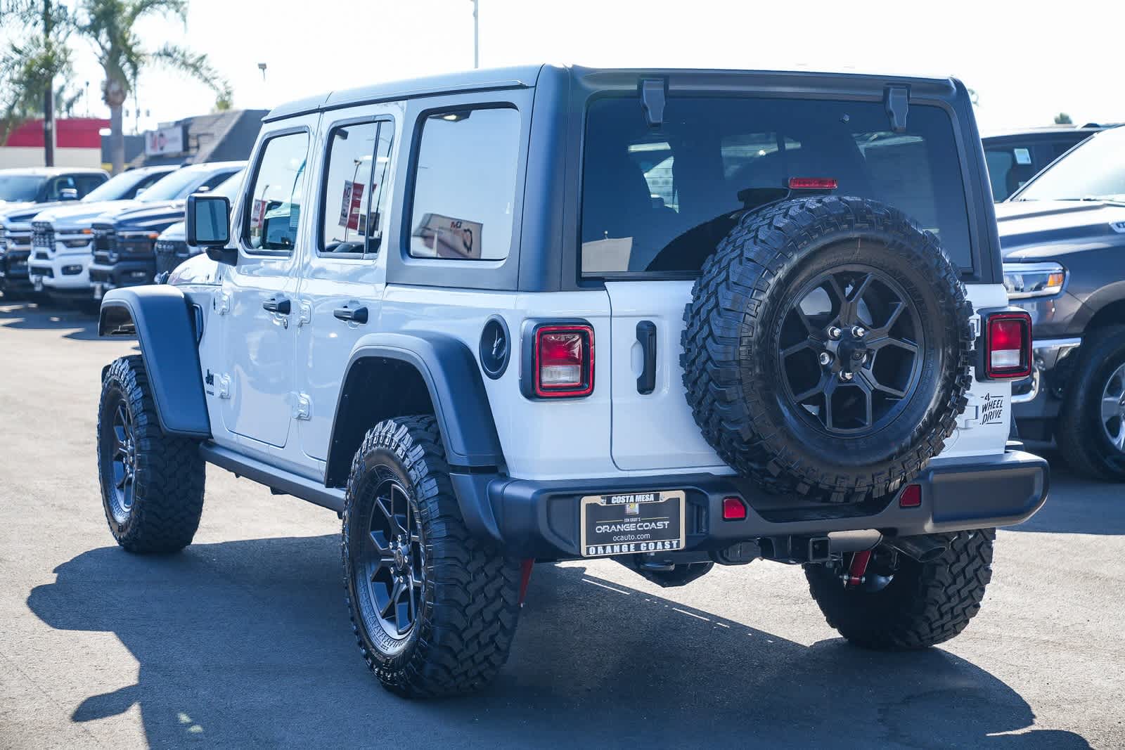 Thumbnail: 2026 Jeep Wrangler - 6