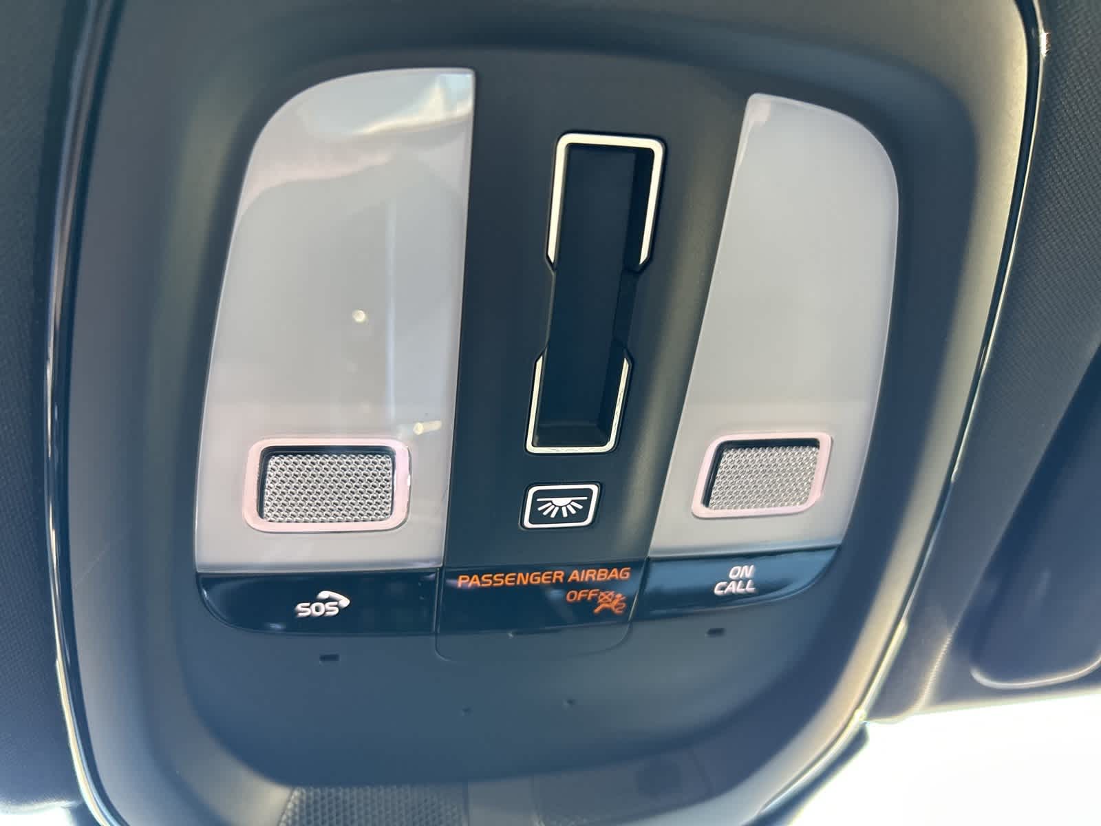 Thumbnail: 2022 Volvo XC60 - 49