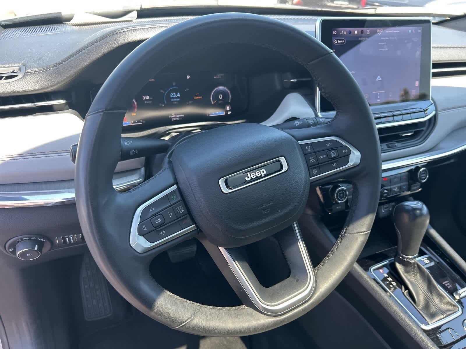 Thumbnail: 2023 Jeep Compass - 34