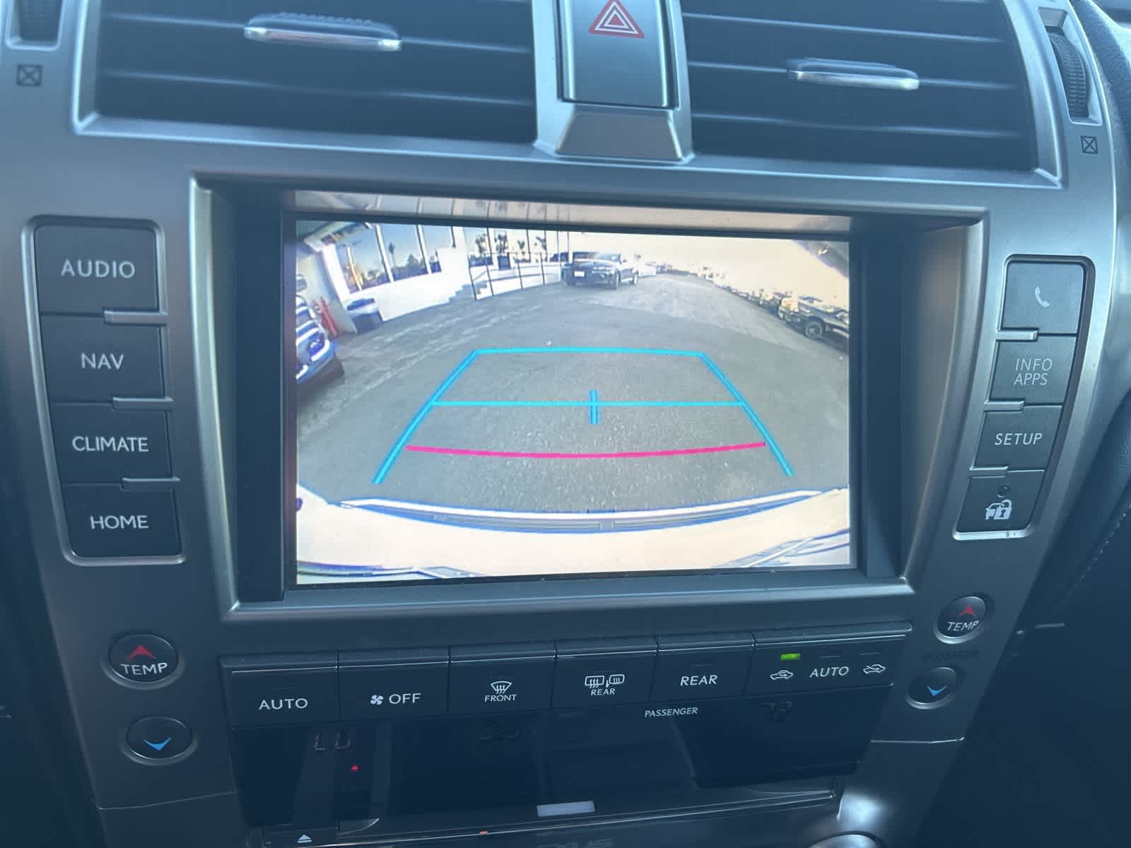 Thumbnail: 2016 Lexus GX - 41