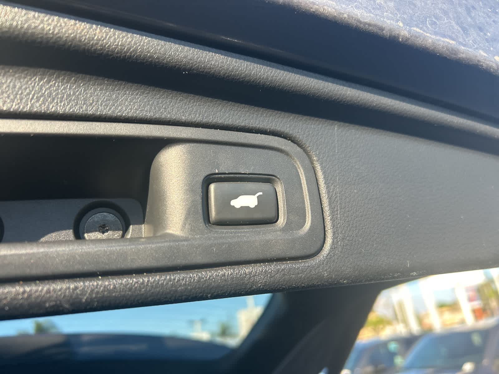 Thumbnail: 2016 Honda Pilot - 26