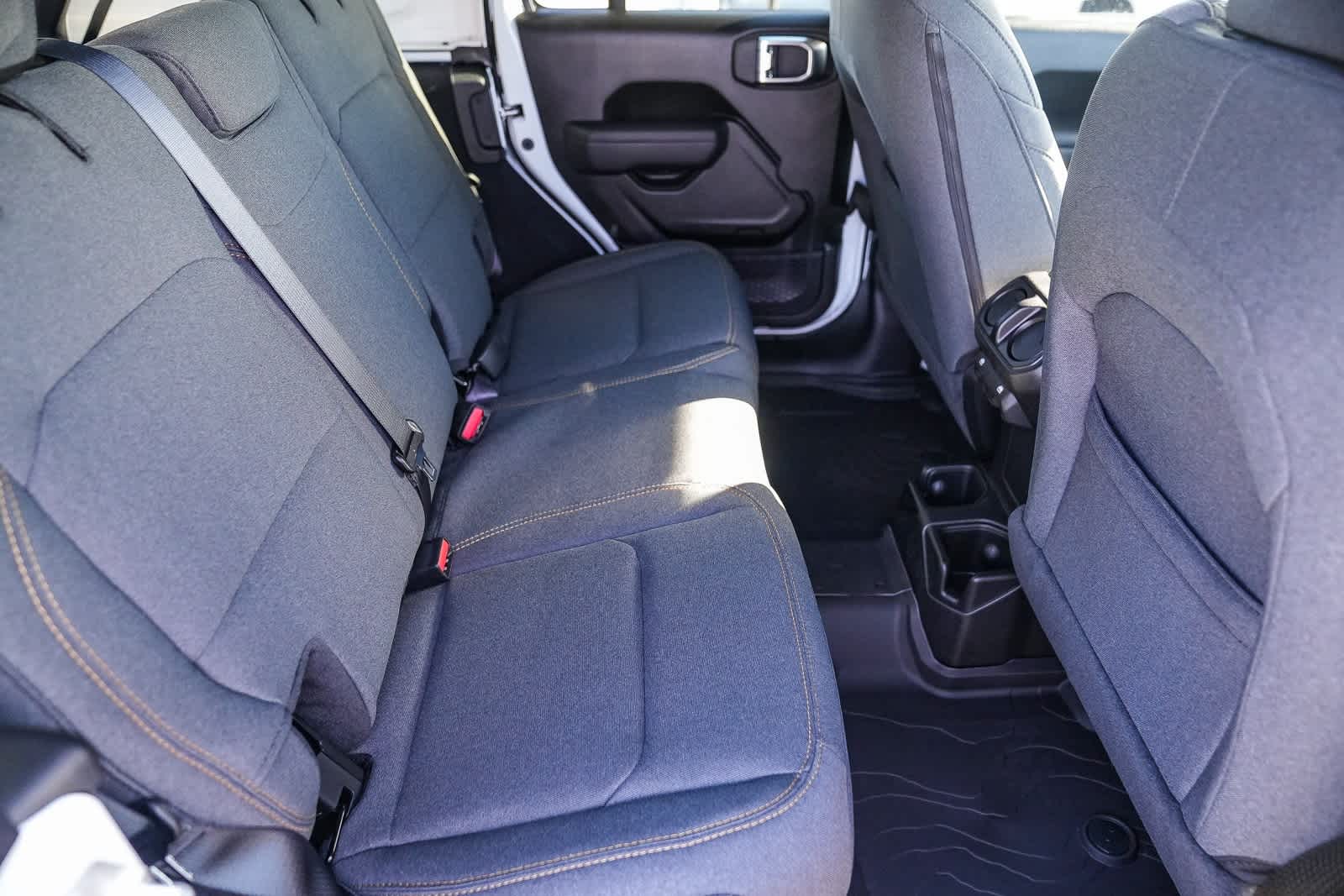 Thumbnail: 2026 Jeep Wrangler - 18