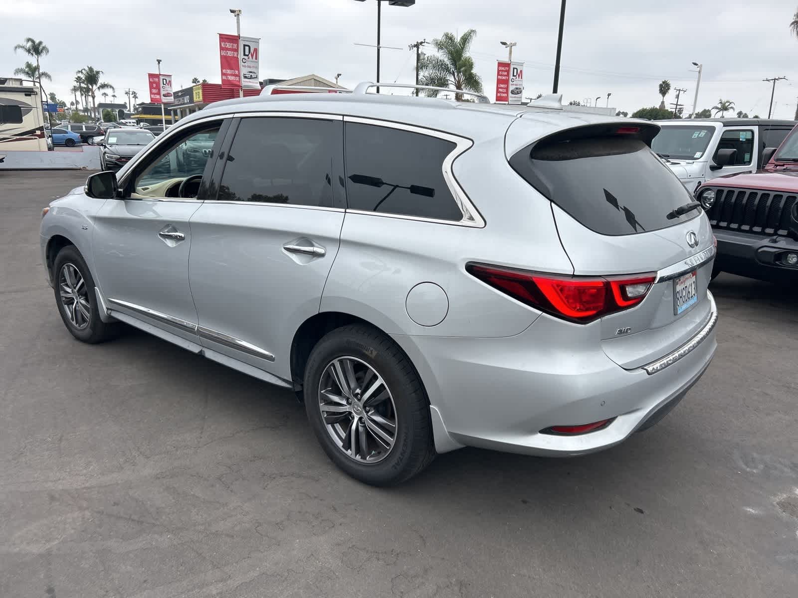 Thumbnail: 2019 INFINITI QX60 - 4