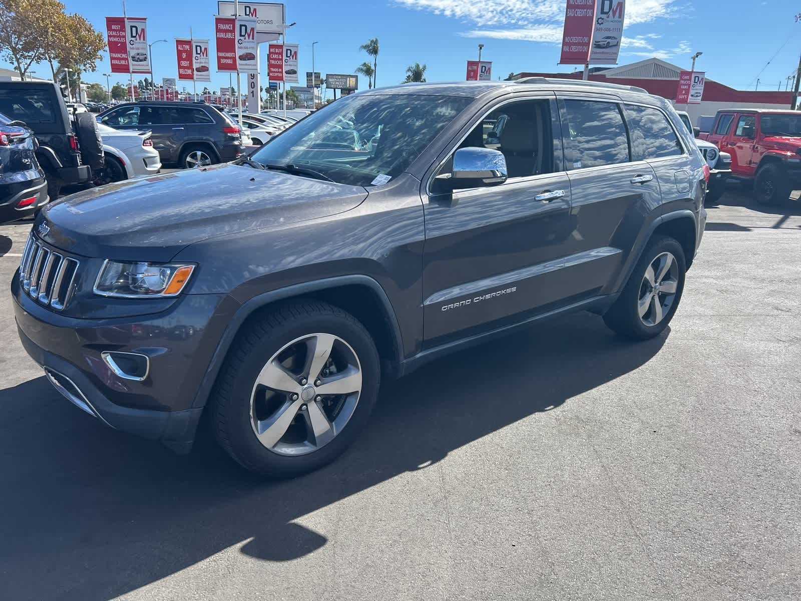 Thumbnail: 2015 Jeep Grand Cherokee - 2