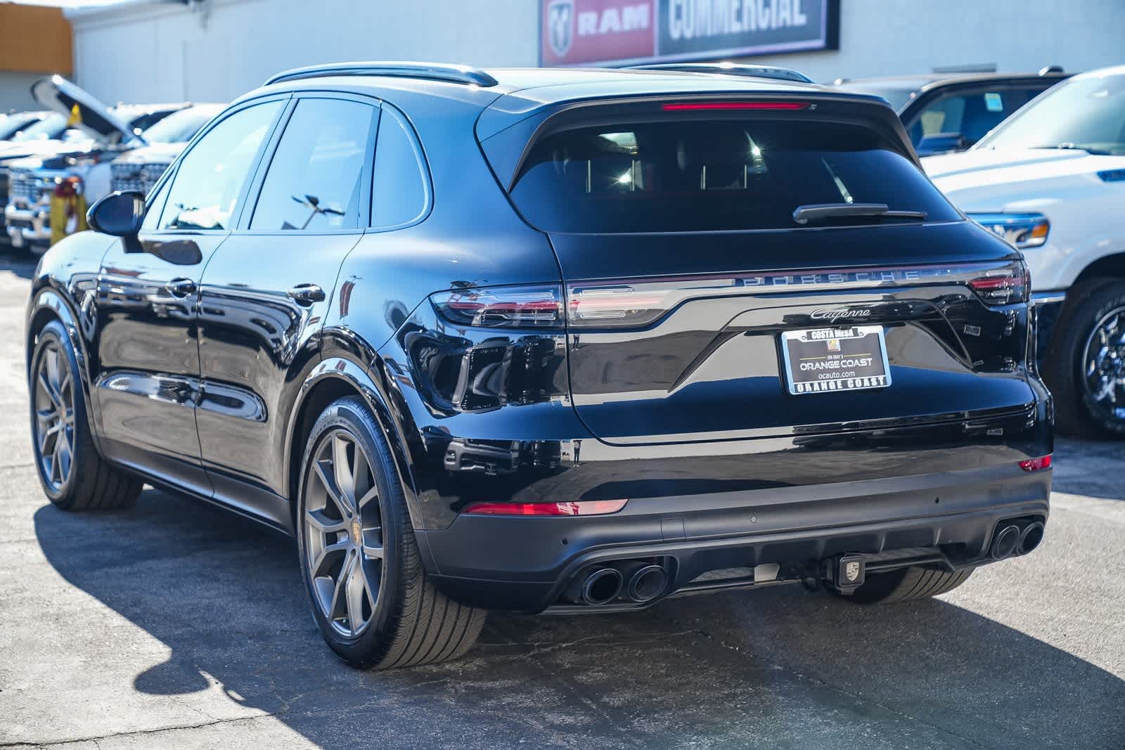 Thumbnail: 2023 Porsche Cayenne - 6