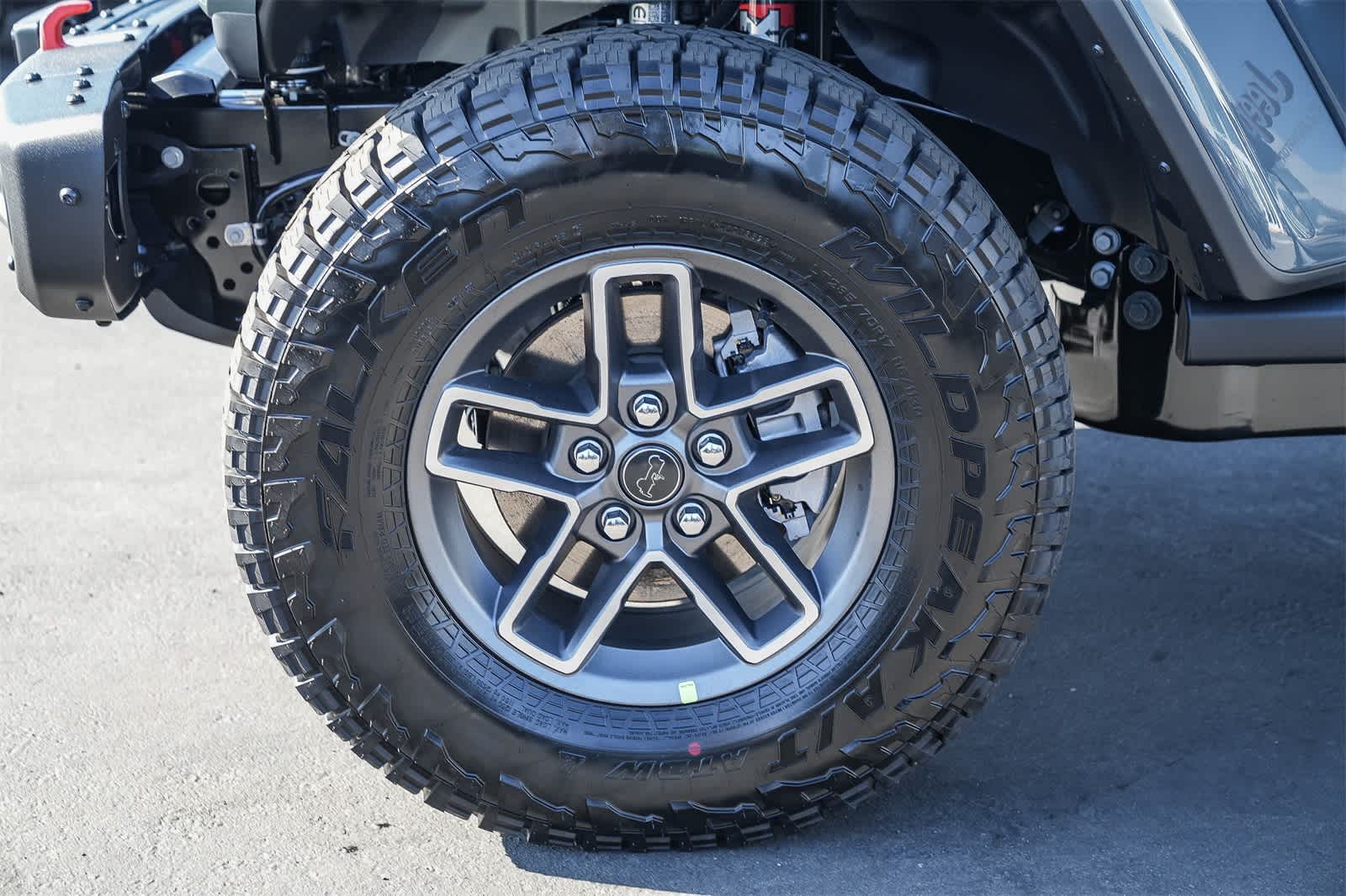 Thumbnail: 2026 Jeep Gladiator - 9