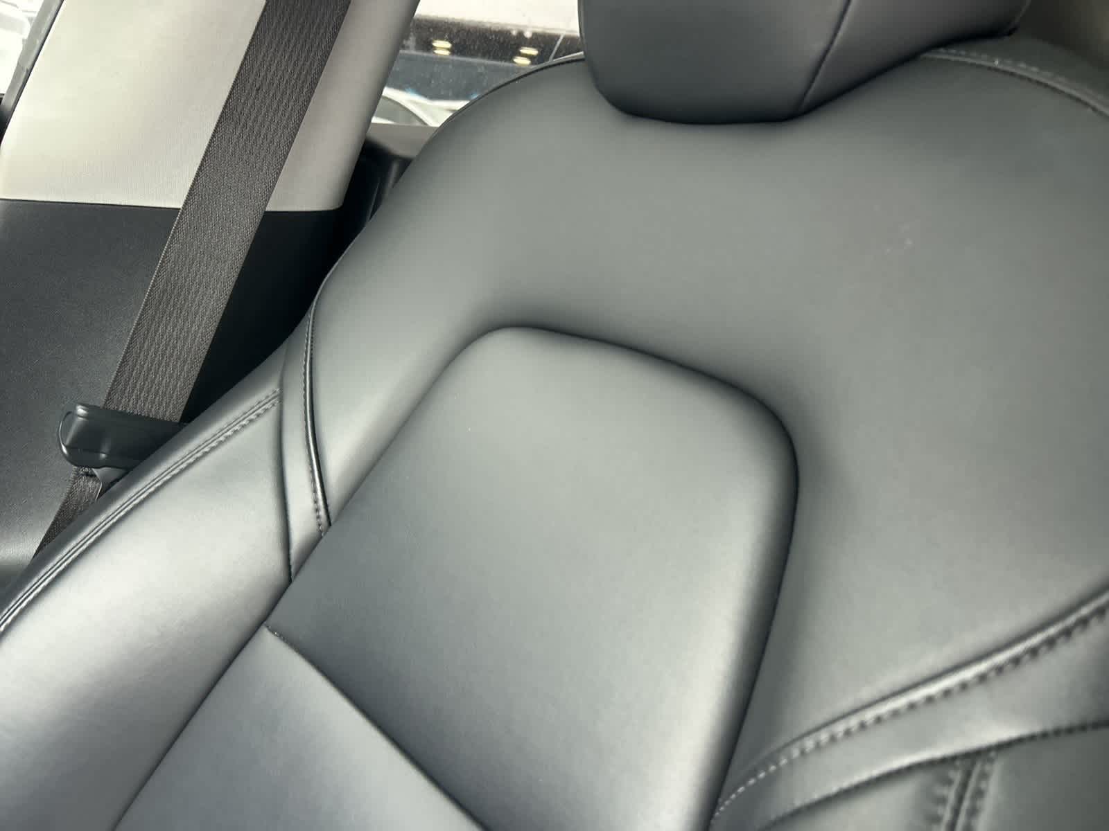 Thumbnail: 2018 Tesla Model 3 - 36