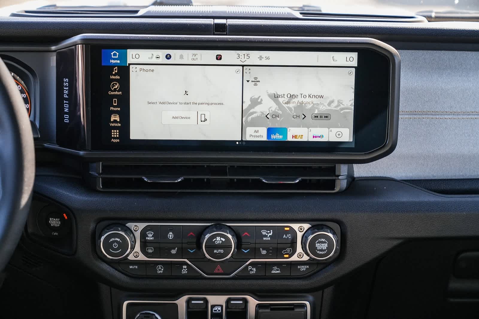 Thumbnail: 2026 Jeep Wrangler - 15