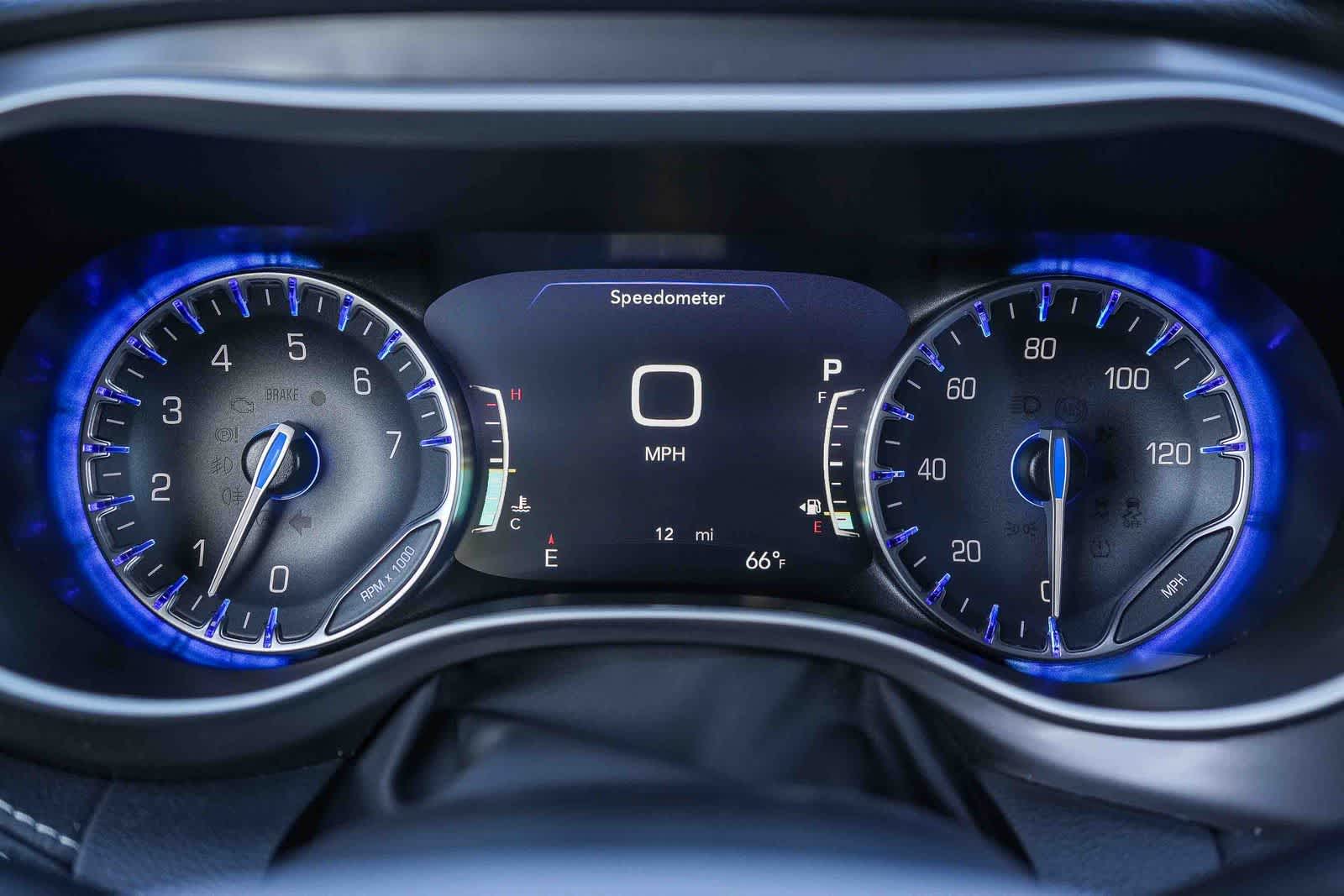 Thumbnail: 2026 Chrysler Pacifica - 25
