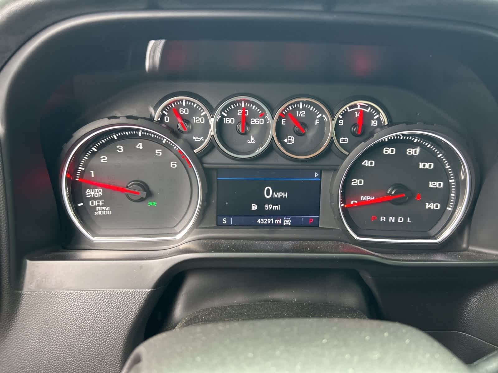Thumbnail: 2020 Chevrolet Silverado 1500 - 39
