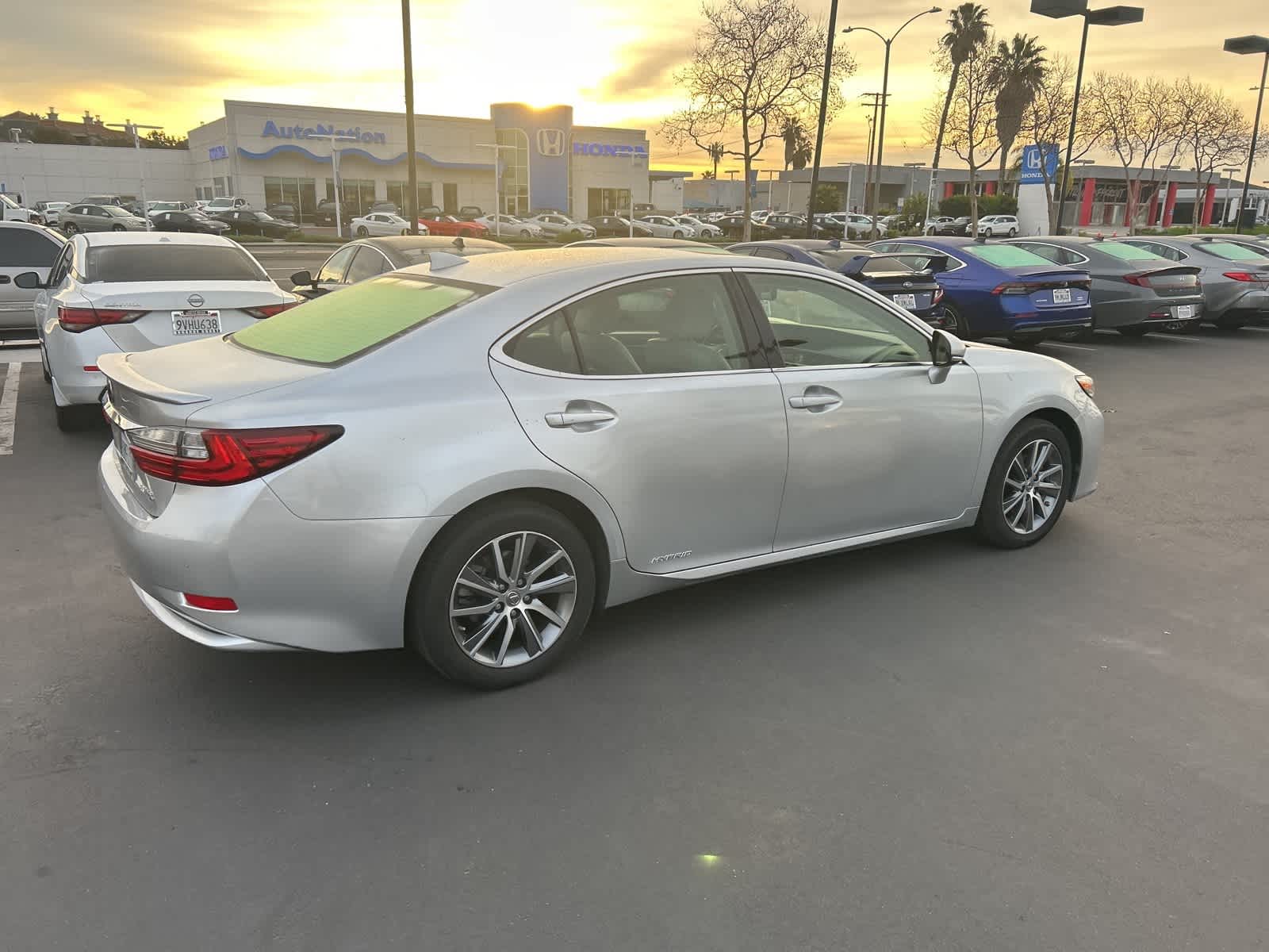 Thumbnail: 2016 Lexus ES - 7