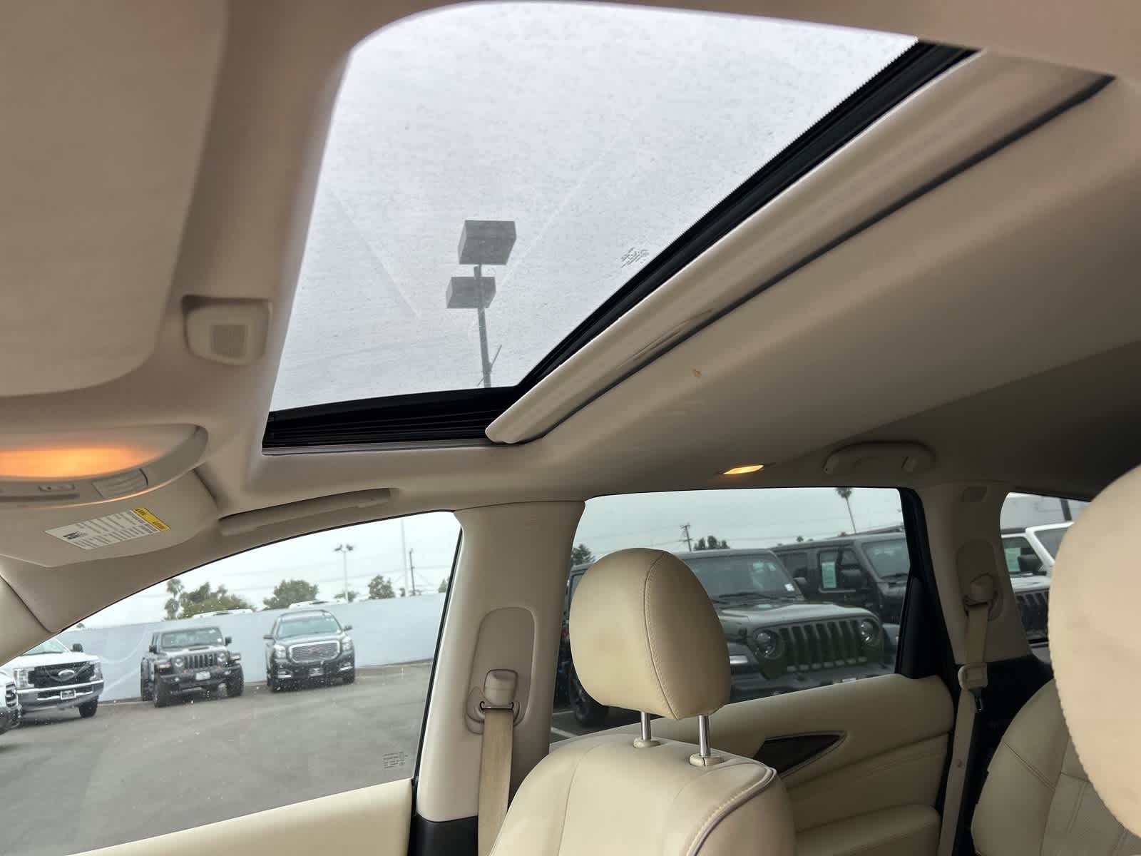 Thumbnail: 2019 INFINITI QX60 - 23