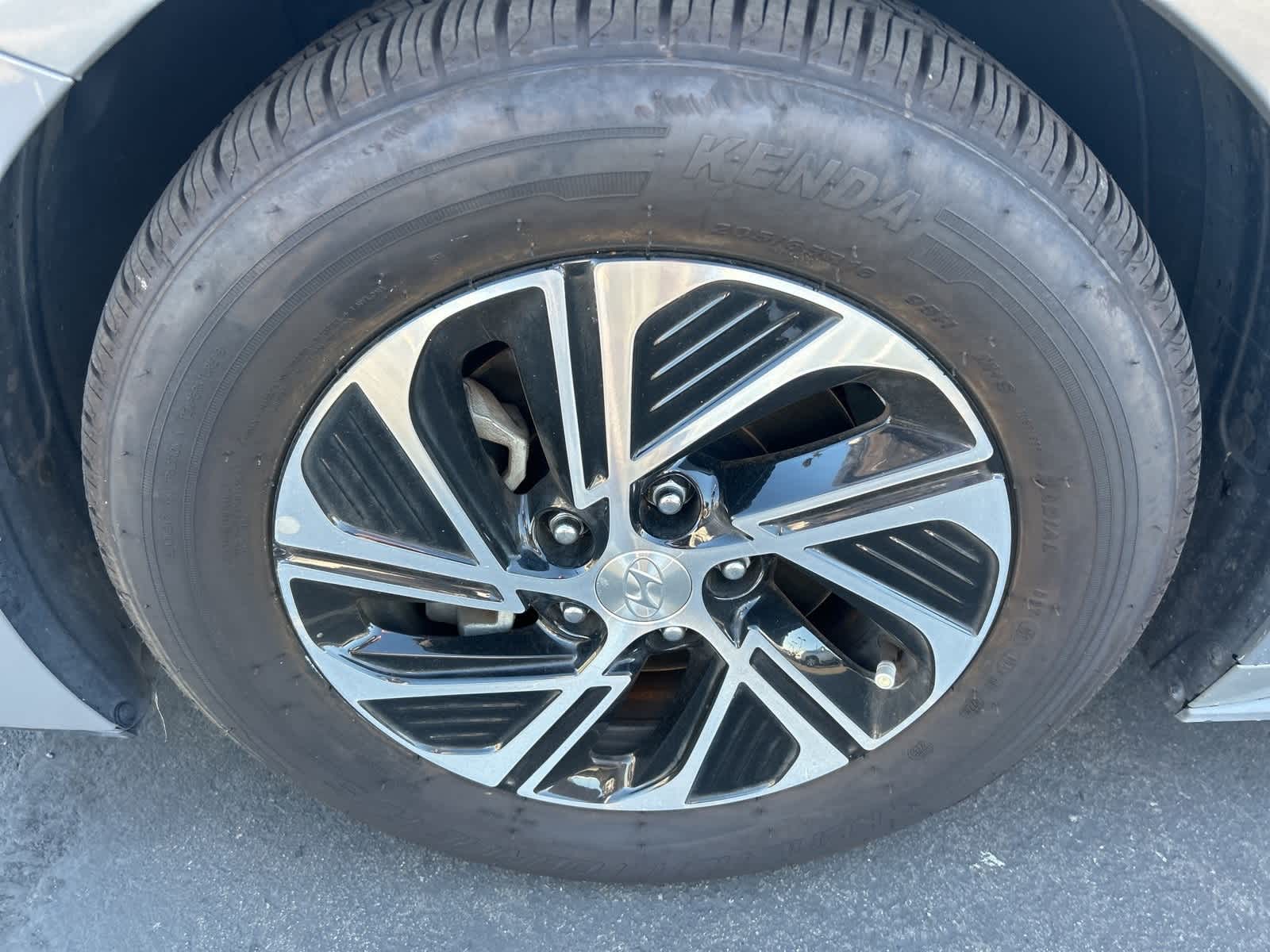 Thumbnail: 2022 Hyundai Sonata - 10