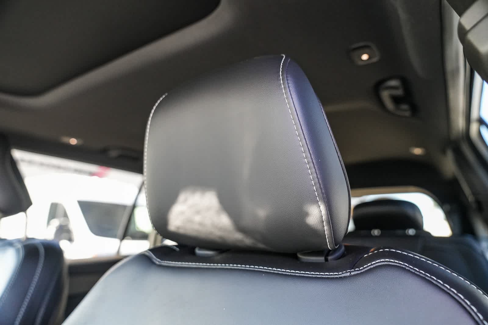 Thumbnail: 2025 Jeep Grand Cherokee L - 24