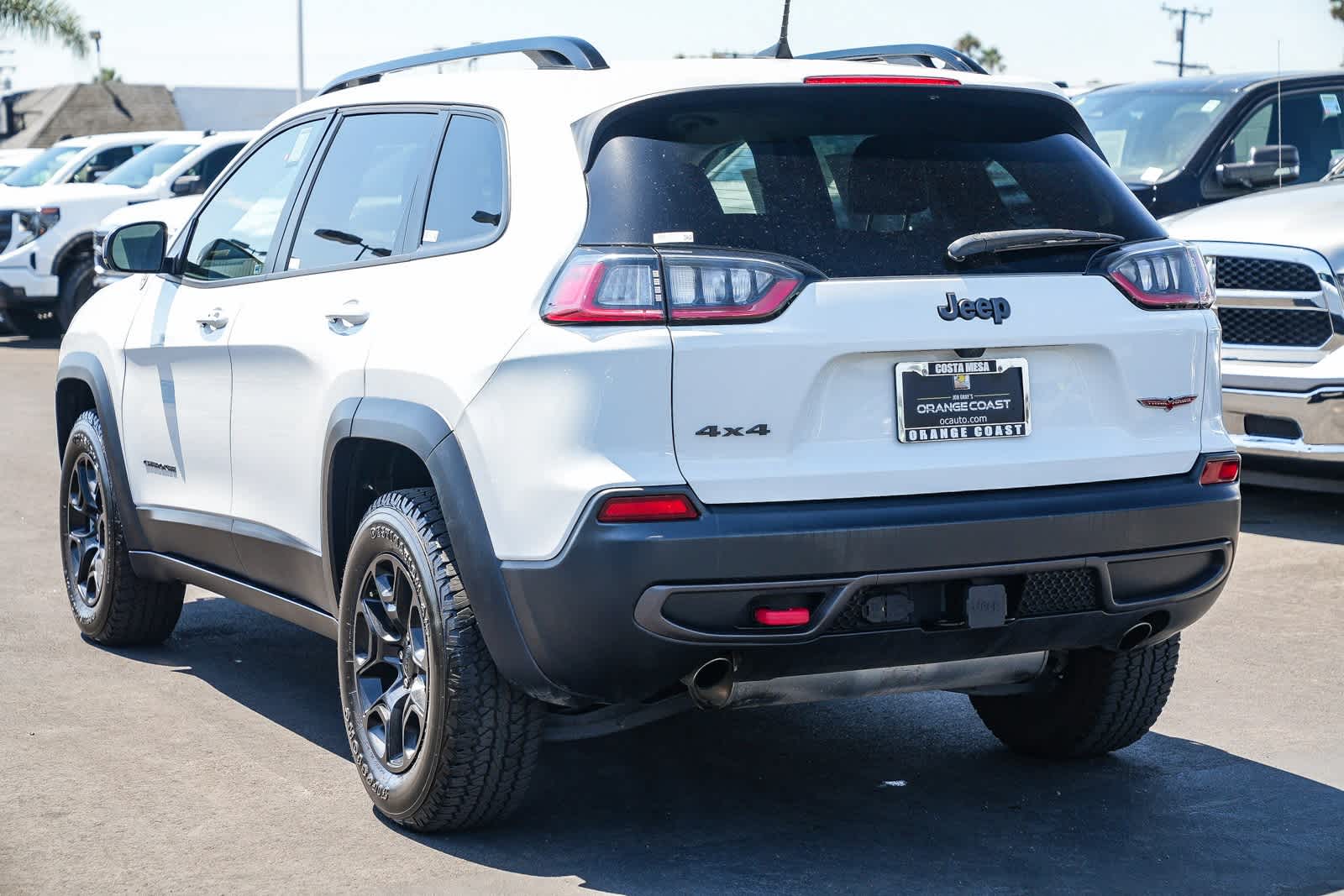 Thumbnail: 2022 Jeep Cherokee - 6