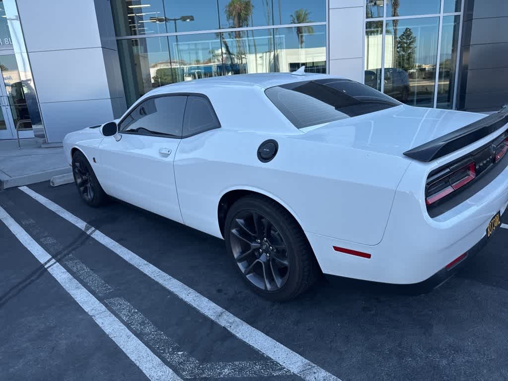 Thumbnail: 2022 Dodge Challenger - 5