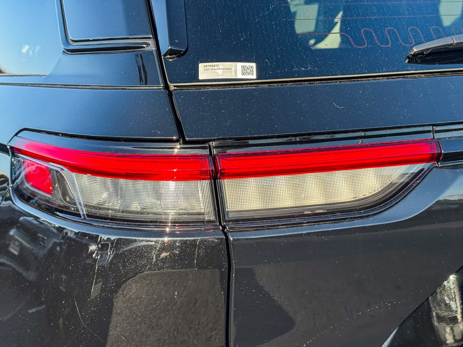 Thumbnail: 2025 Jeep Grand Cherokee - 7