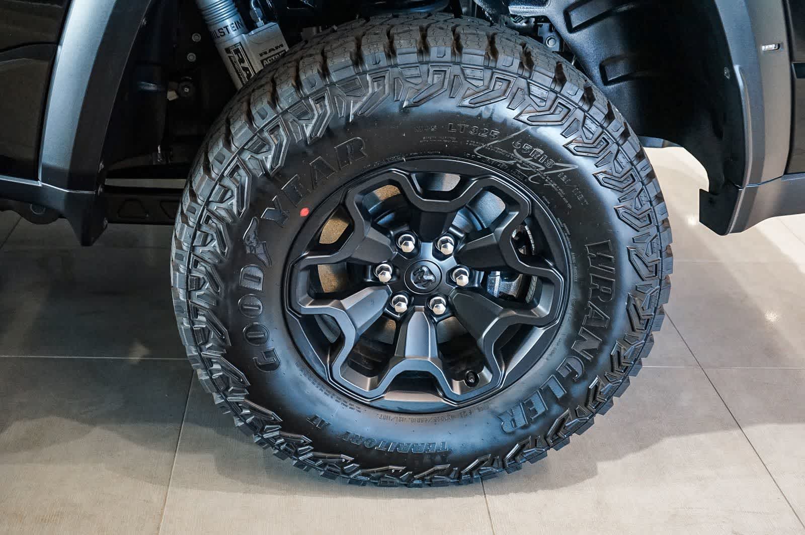 Thumbnail: 2026 RAM 1500 - 10