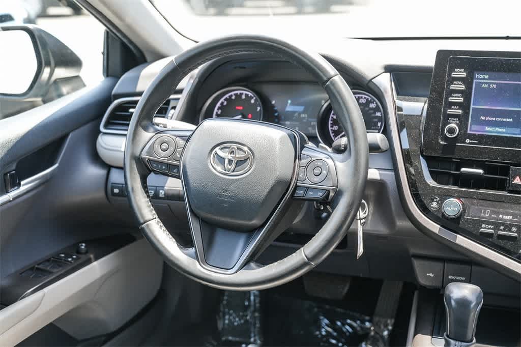 2023 Toyota Camry SE 14
