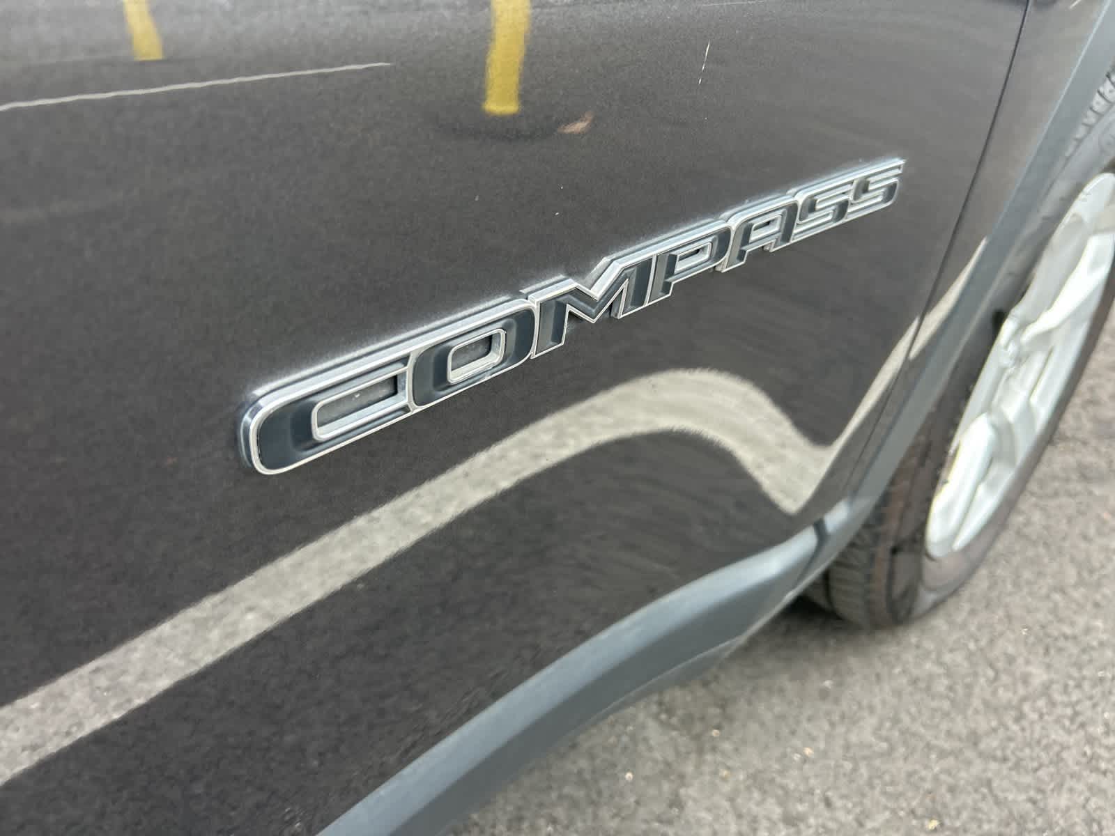Thumbnail: 2017 Jeep Compass - 4