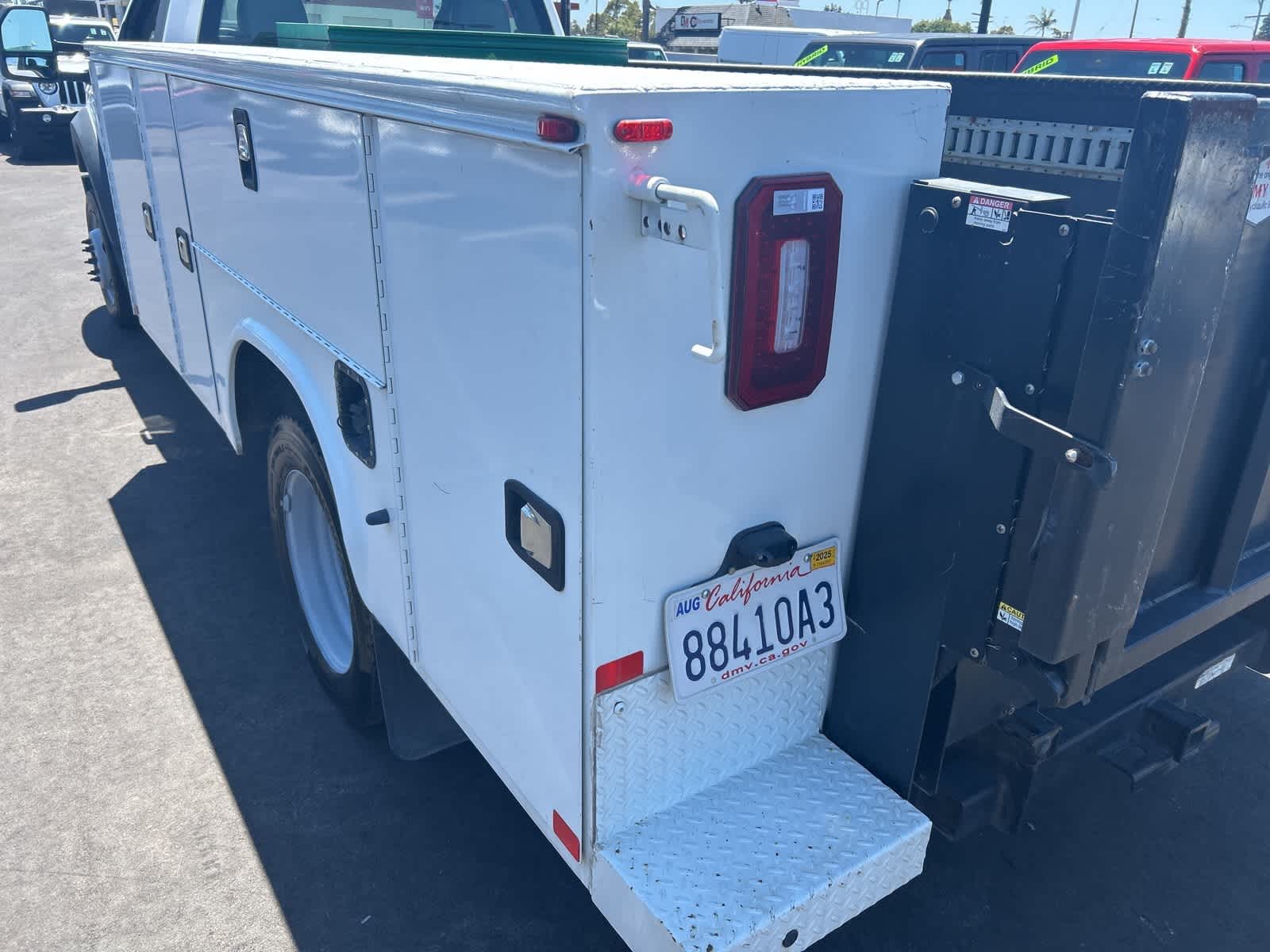 Thumbnail: 2019 Ford F-550 - 16
