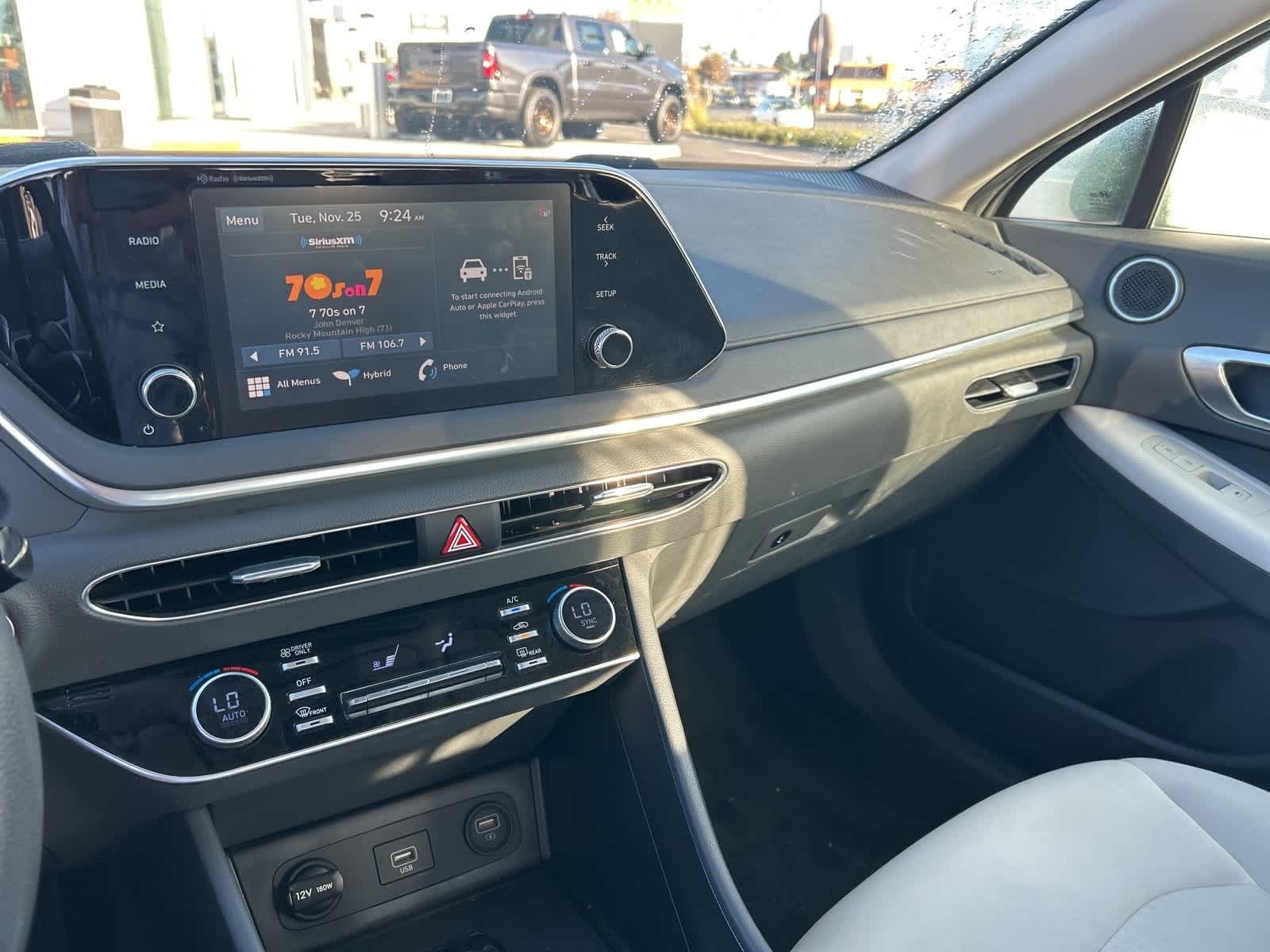 Thumbnail: 2022 Hyundai Sonata - 31