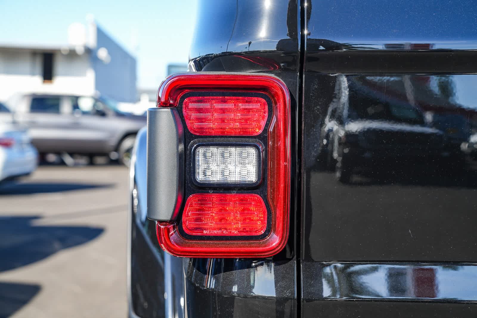 Thumbnail: 2026 Jeep Gladiator - 7