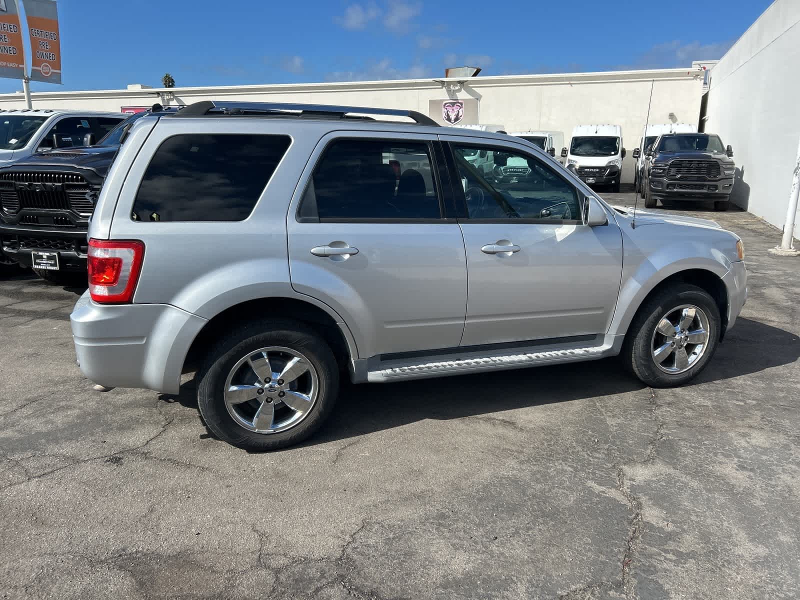 Thumbnail: 2010 Ford Escape - 7