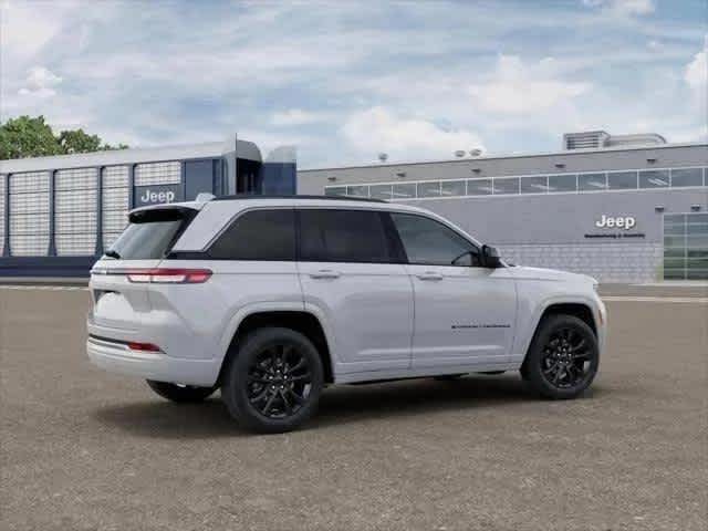 Thumbnail: 2026 Jeep Grand Cherokee - 2