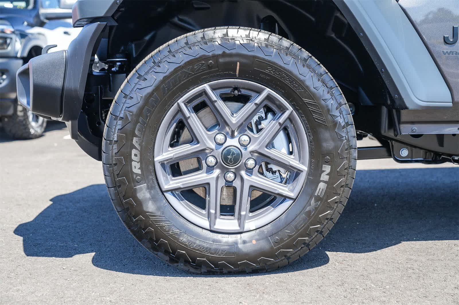 Thumbnail: 2025 Jeep Wrangler - 9